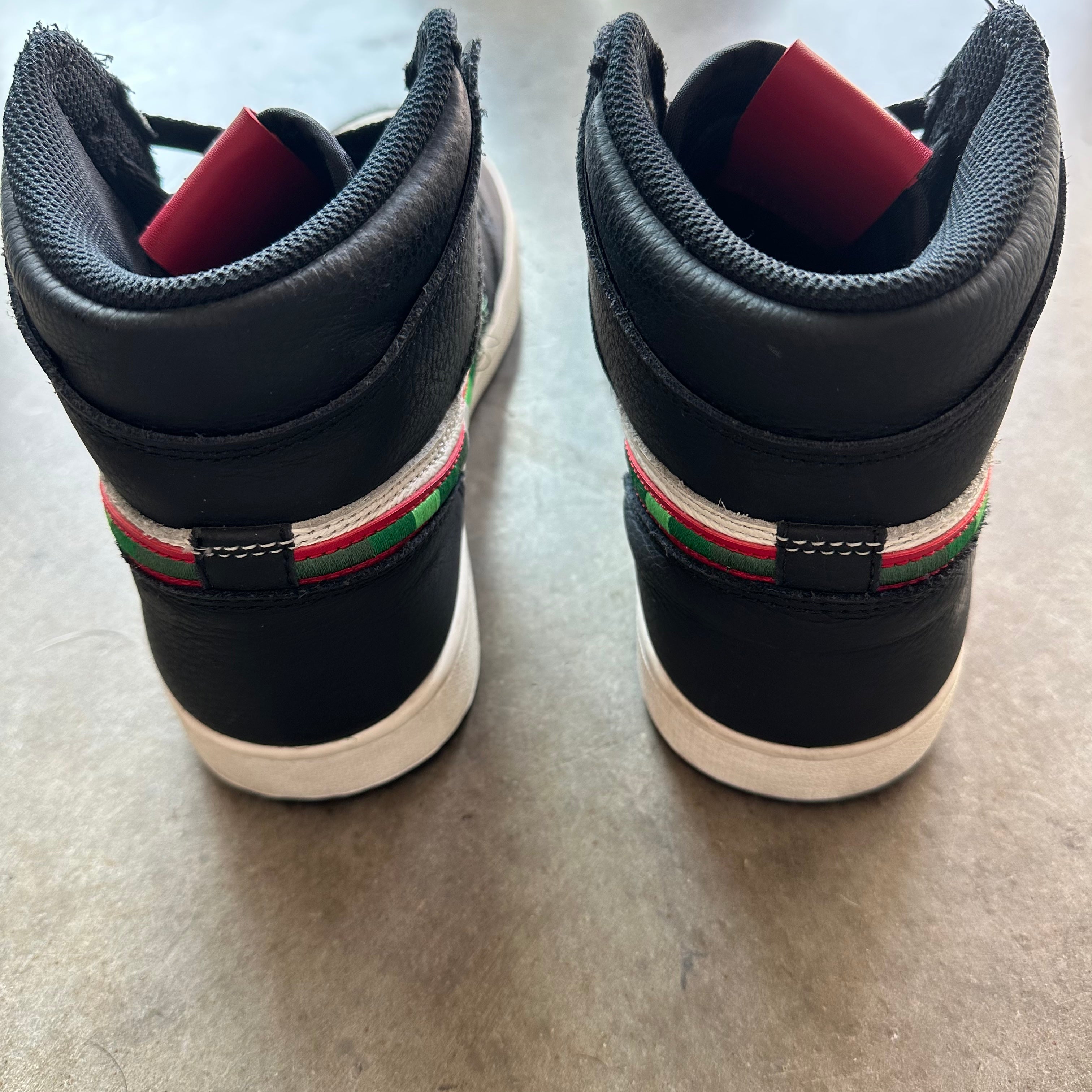 8.5 Used Jordan 1 Sports Illustrated