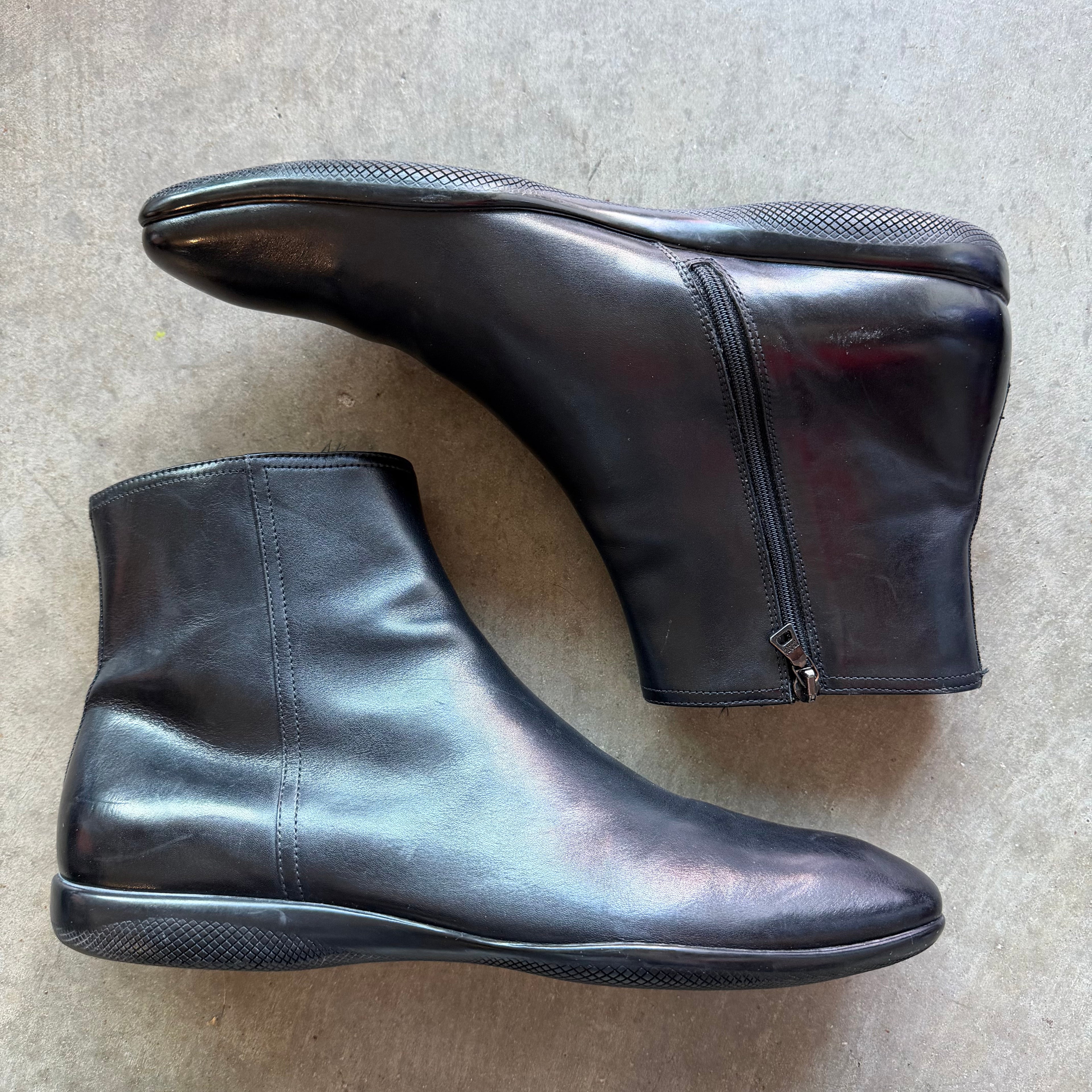 8.5 Used 00s Prada Sport Chelsea Boot