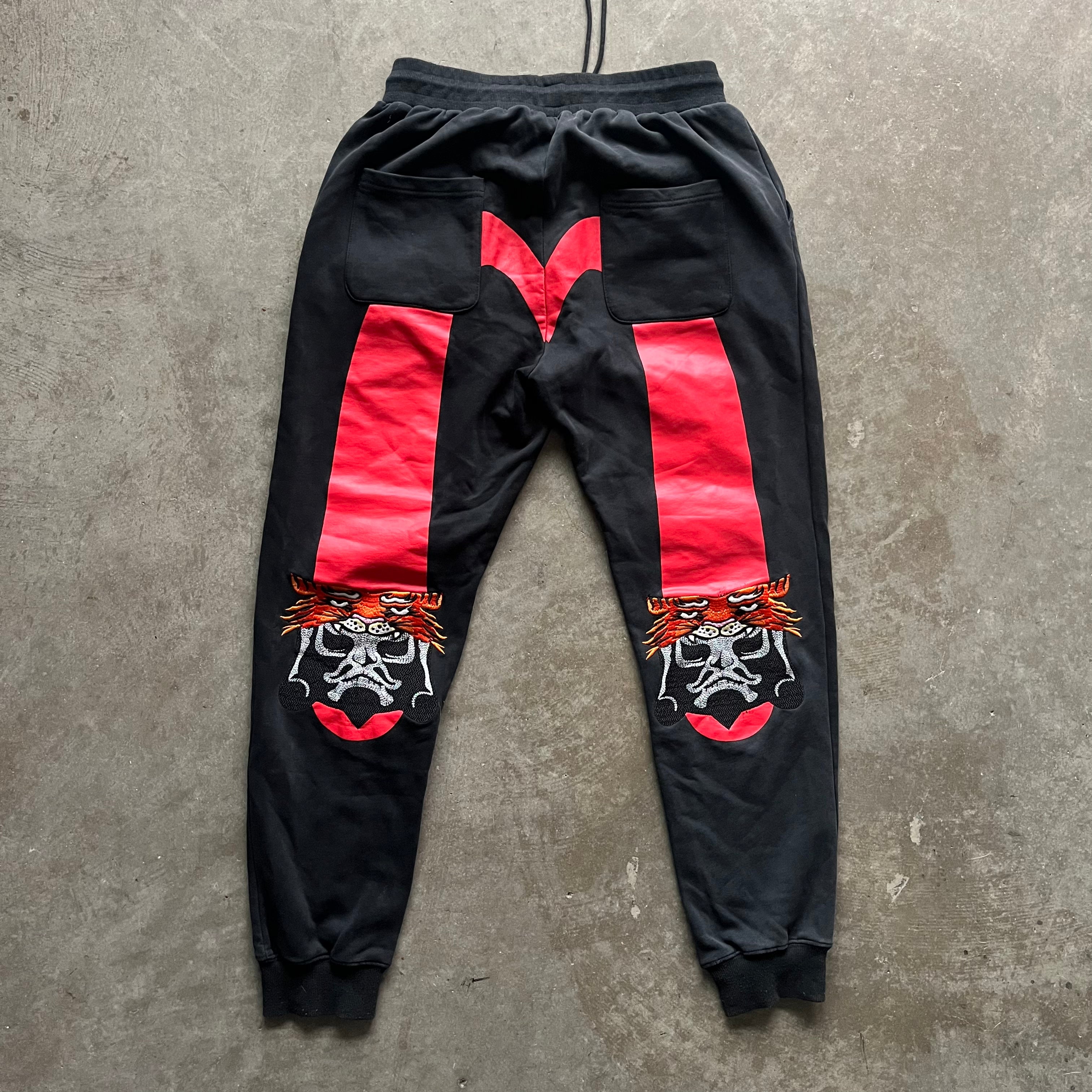 32x29 00s Red Evisu Sweatpants