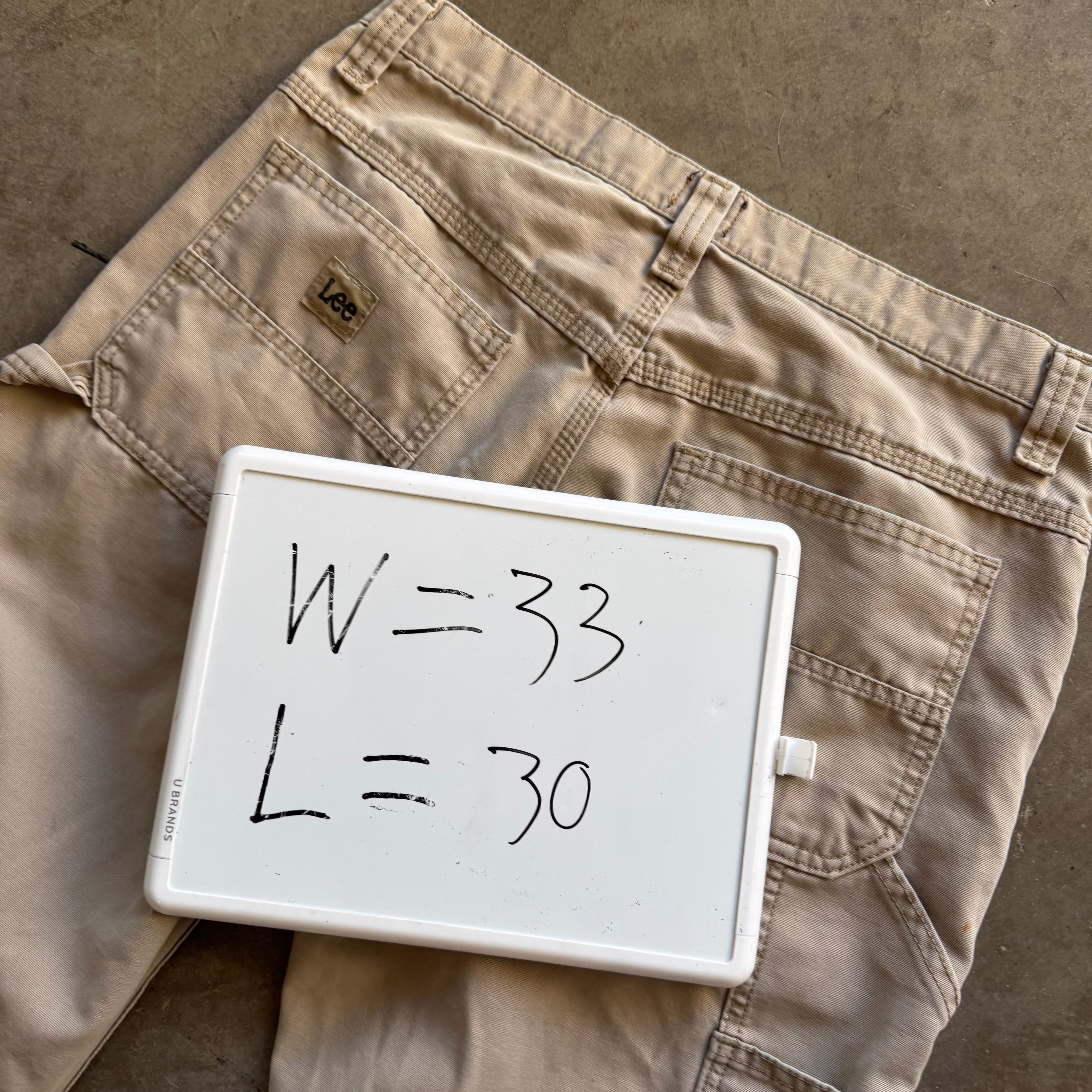 33x30 90s Thrashed Khaki Lee Pants
