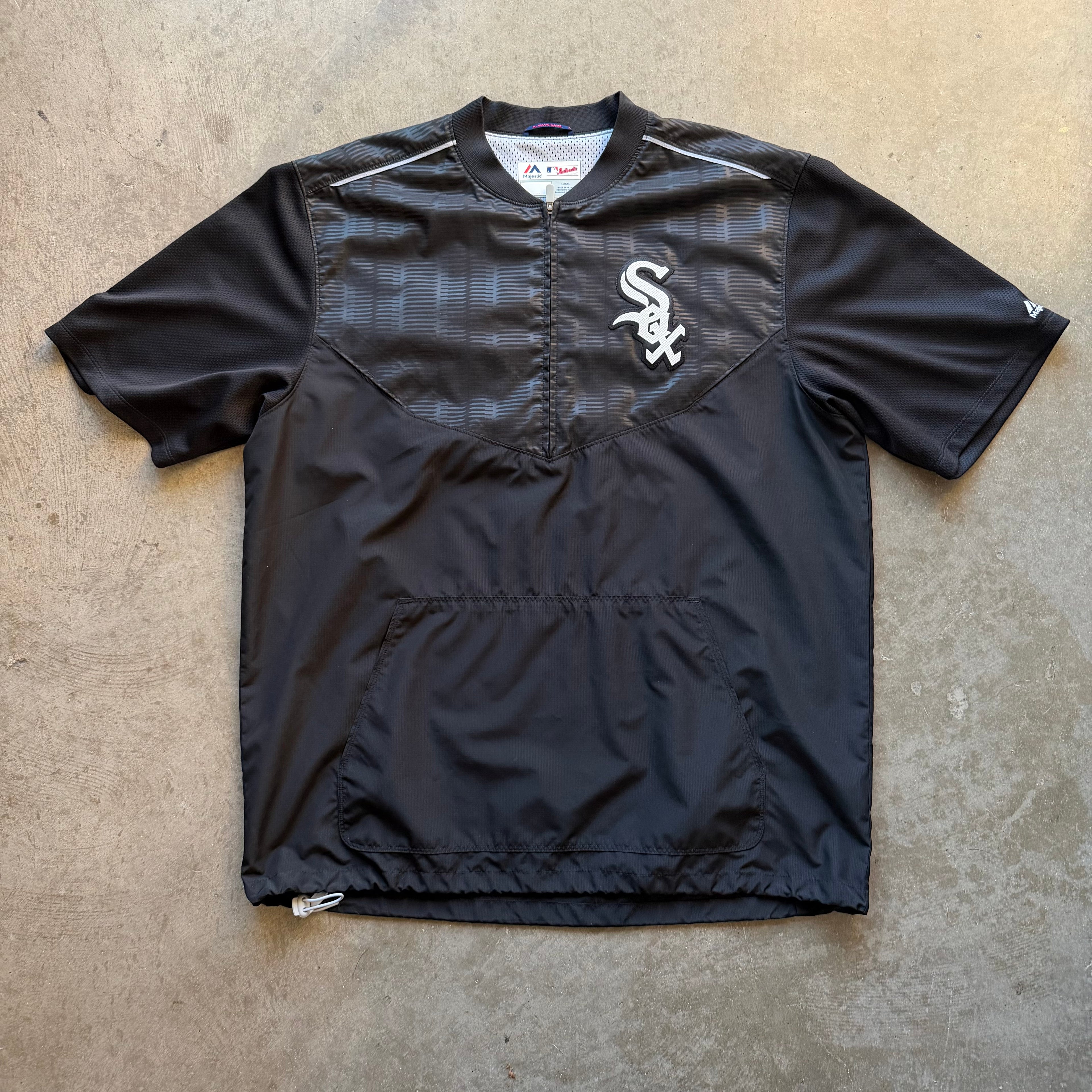 L 00s White Sox Warm Up