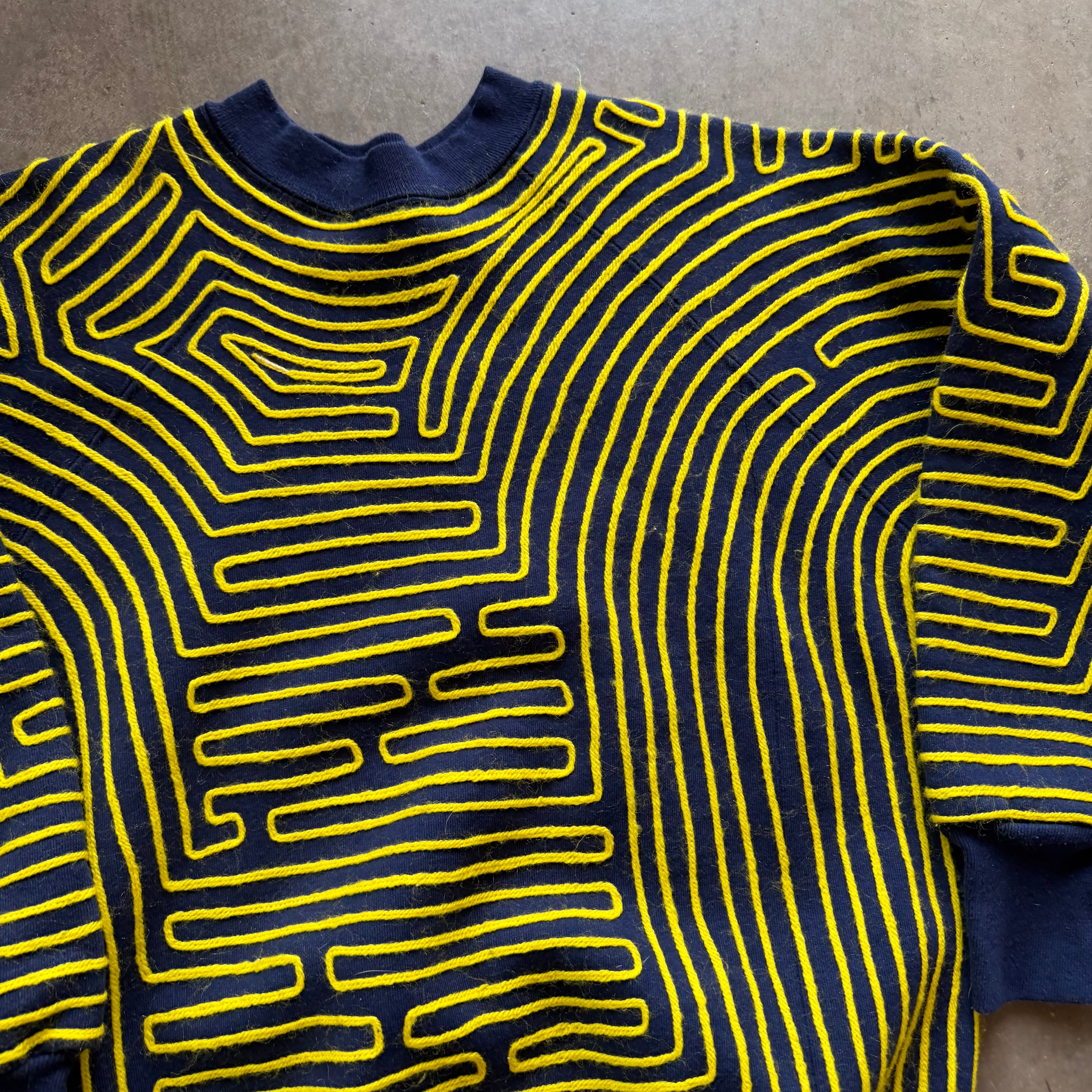 M 90s Custom Sewn Dickies Crewneck