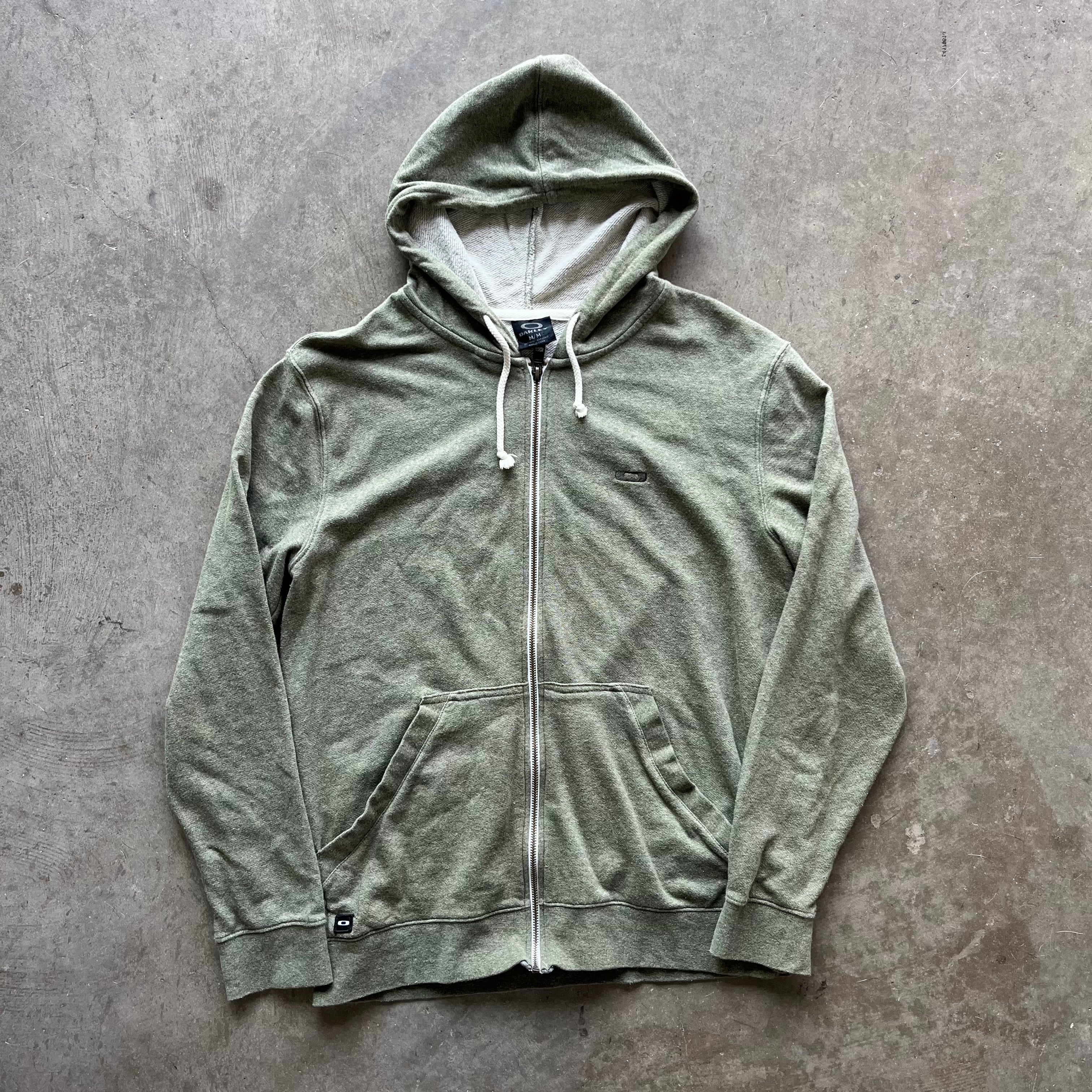 M 00s Oakley Hoodie