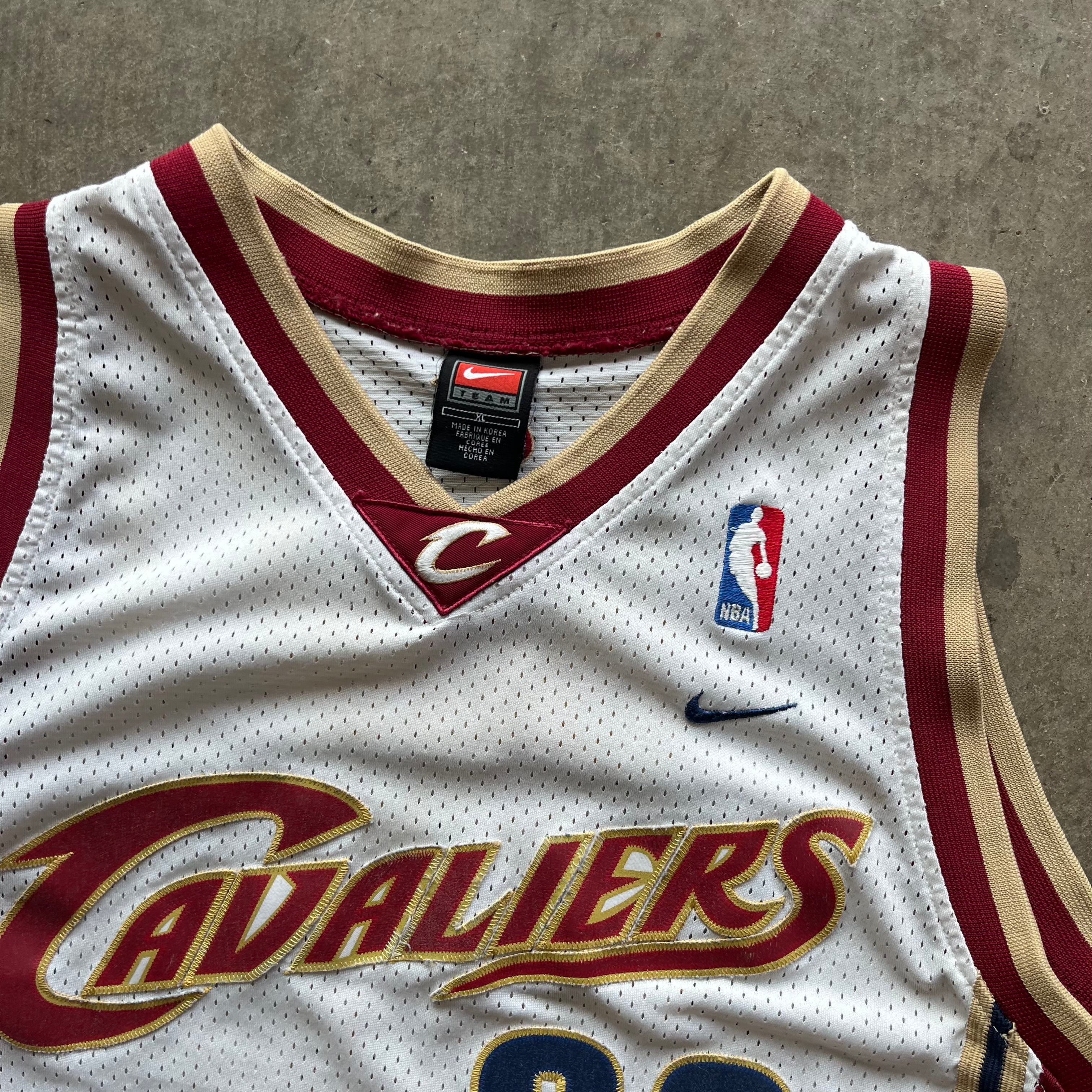 M 00s Lebron Cavs Jersey