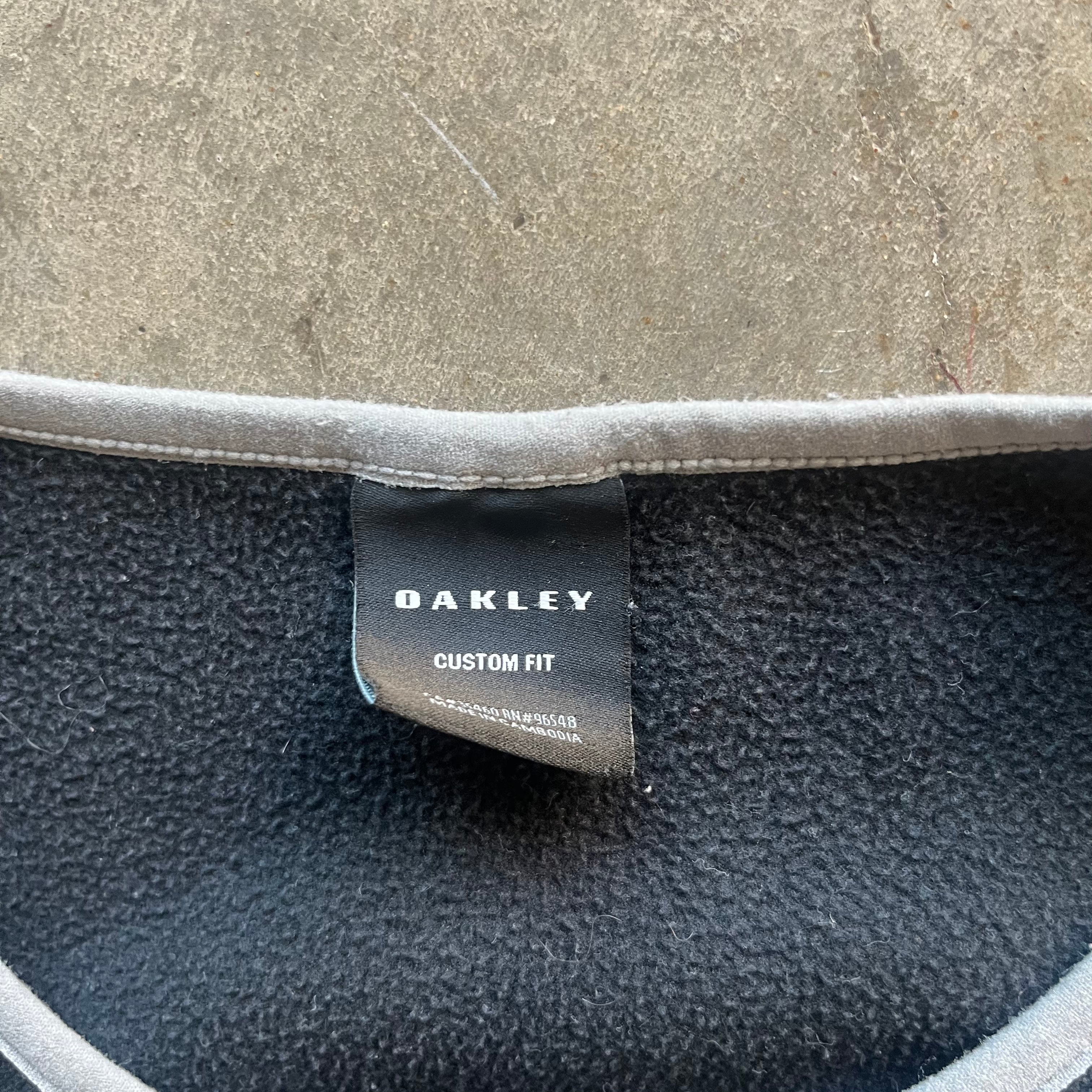 L Oakley Custom Vest