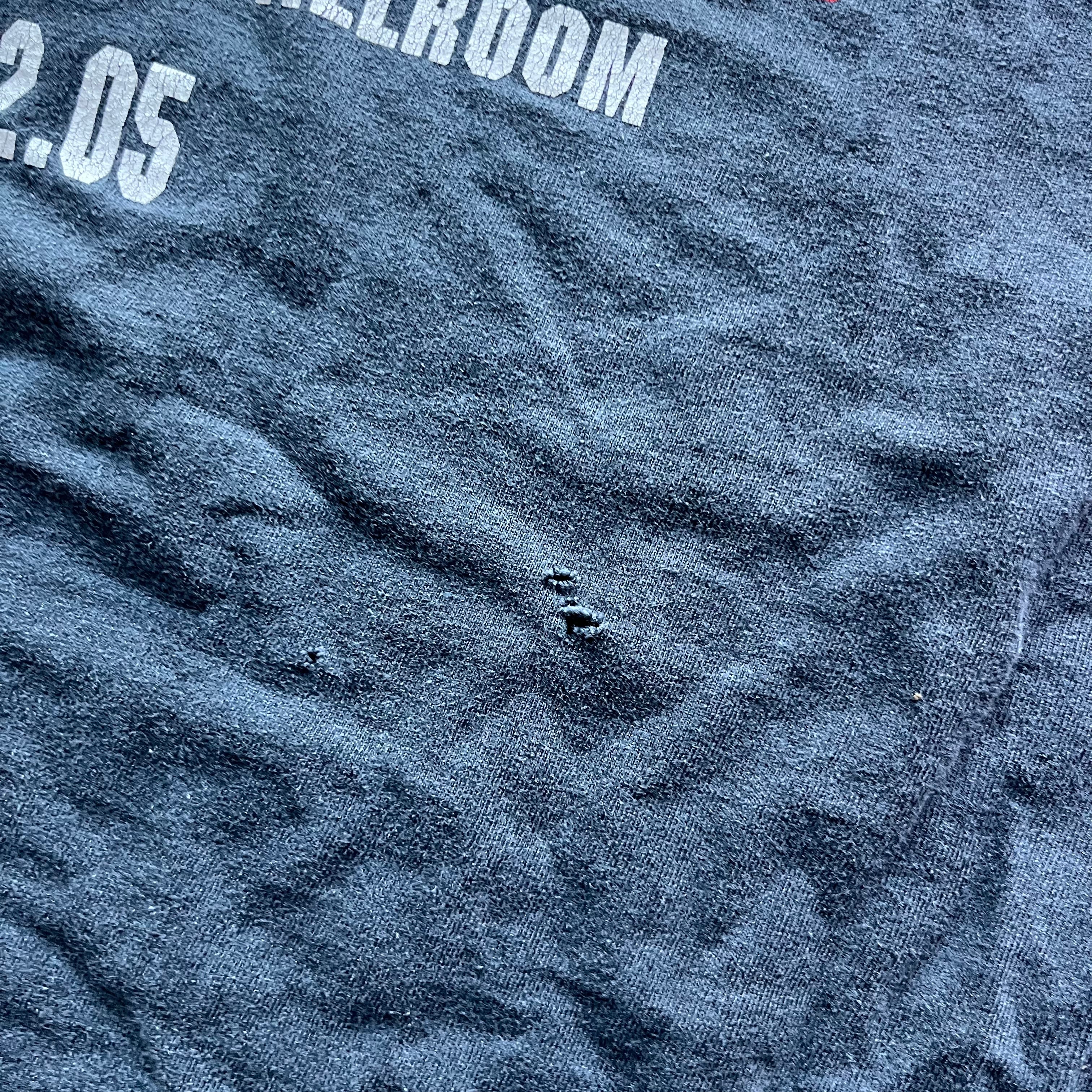 L 02 WWE Tee