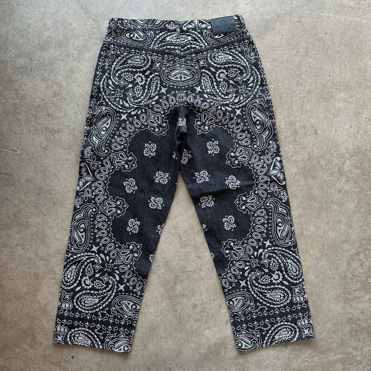 34w New Supreme Jacquard Paisley Pants