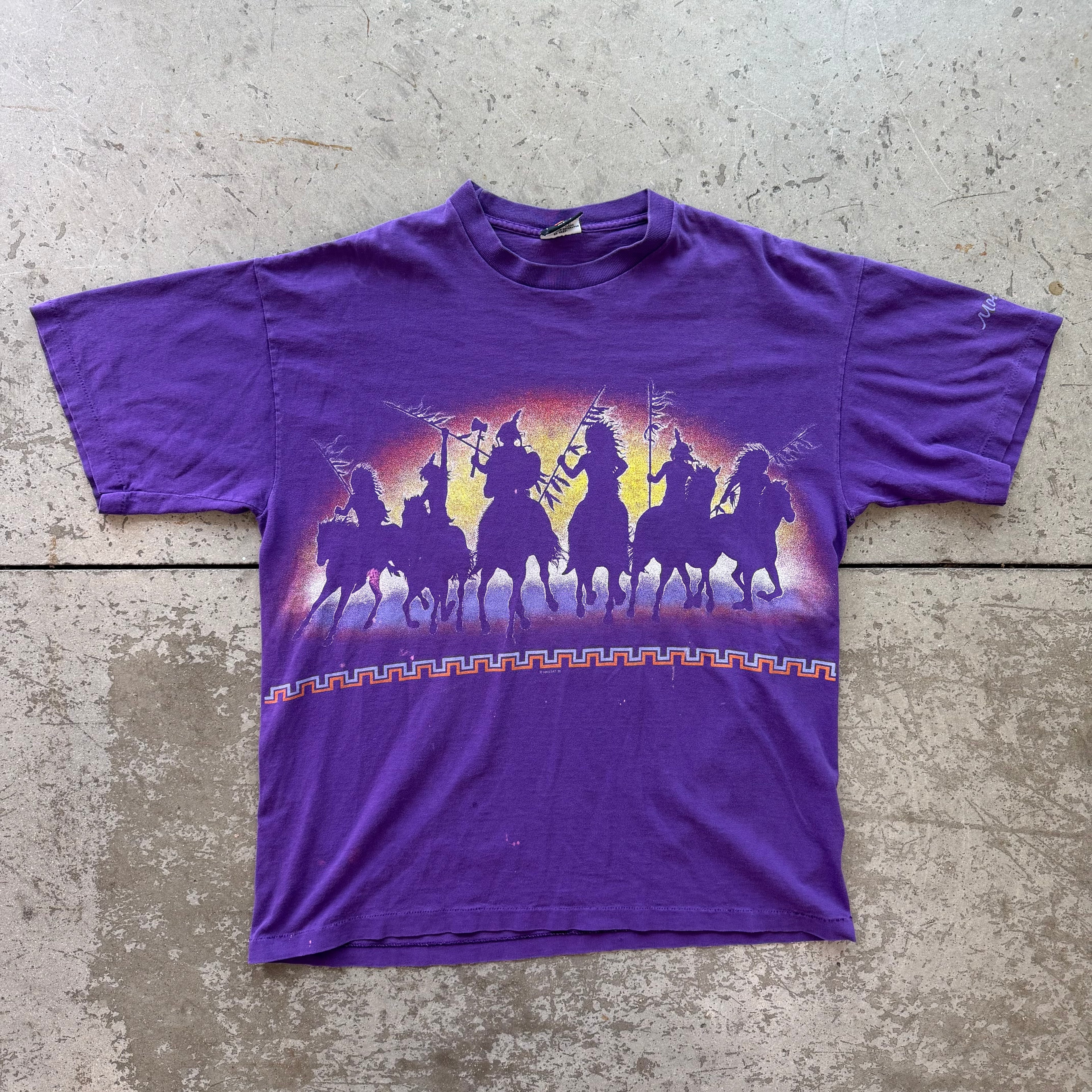 L 90s Native American Tee