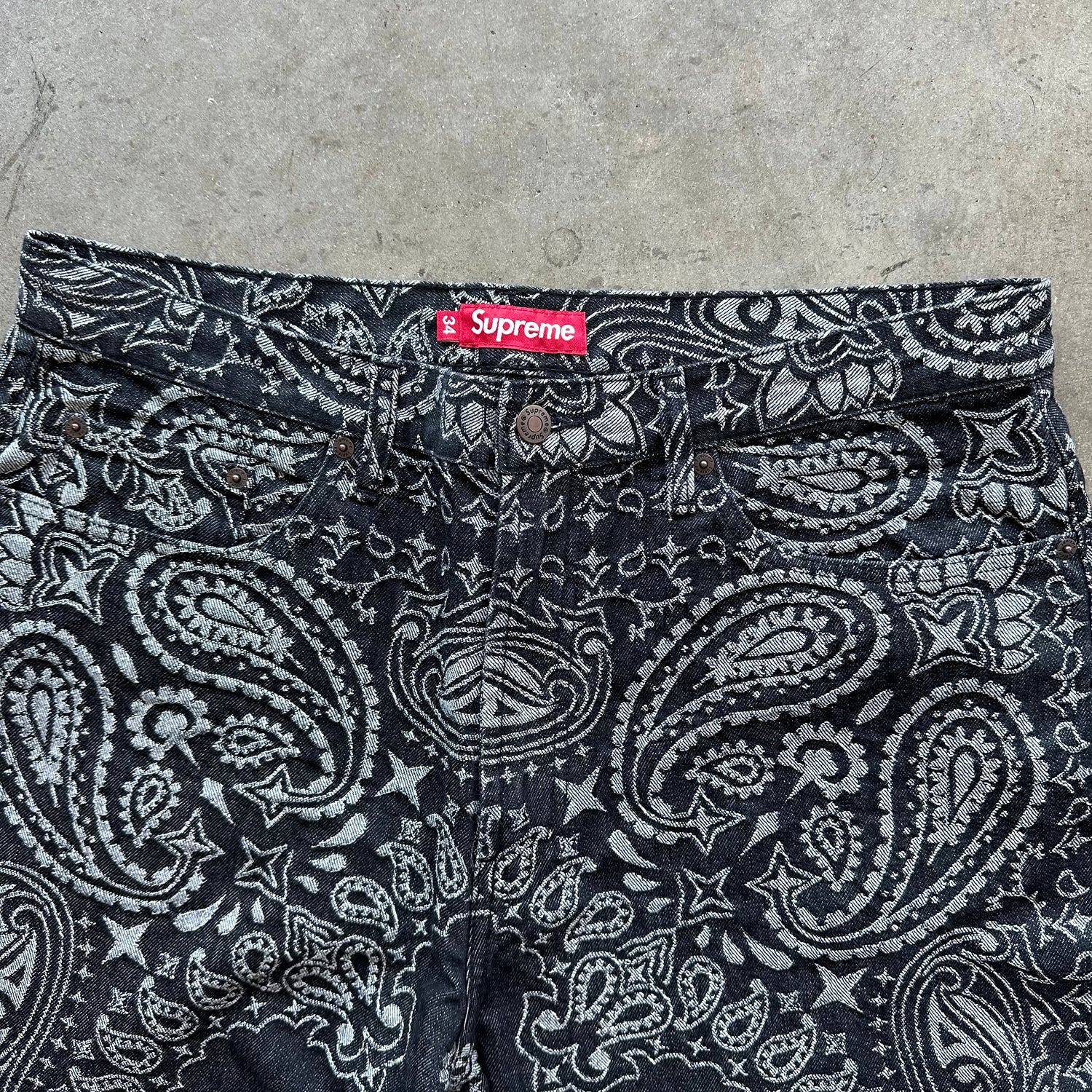 34w New Supreme Jacquard Paisley Pants