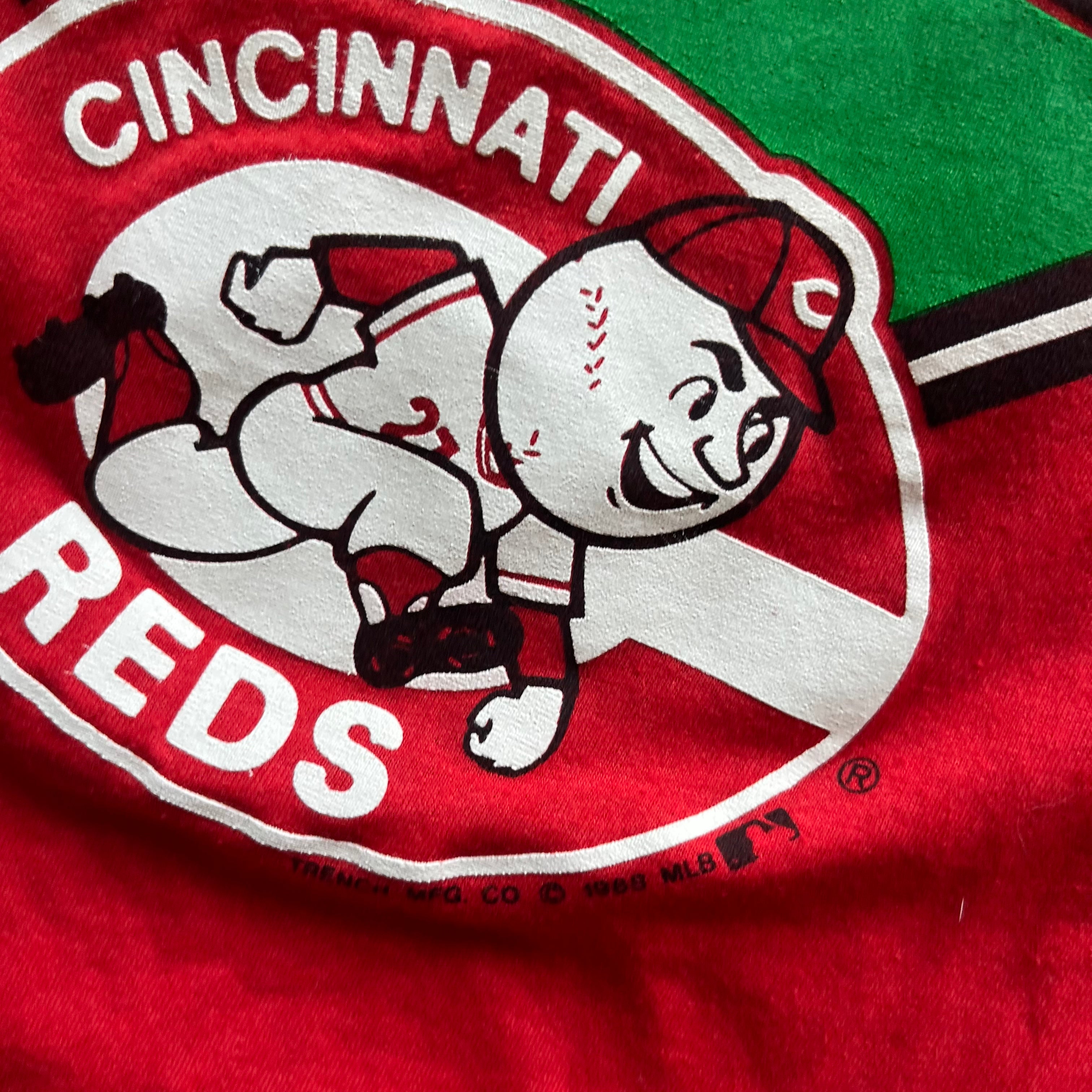XL 88 Reds Baseball Tee