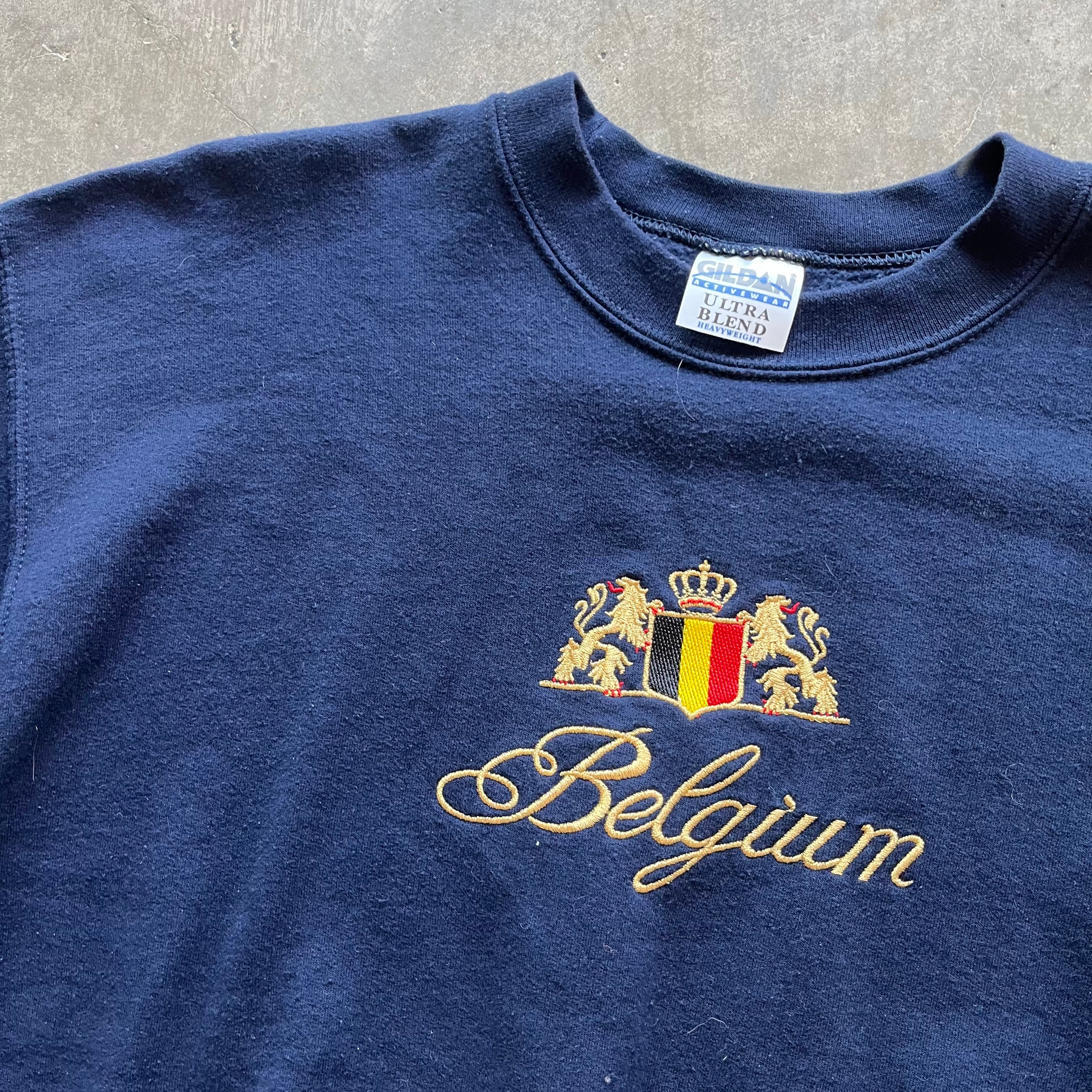 L 00s Belgium Crewneck