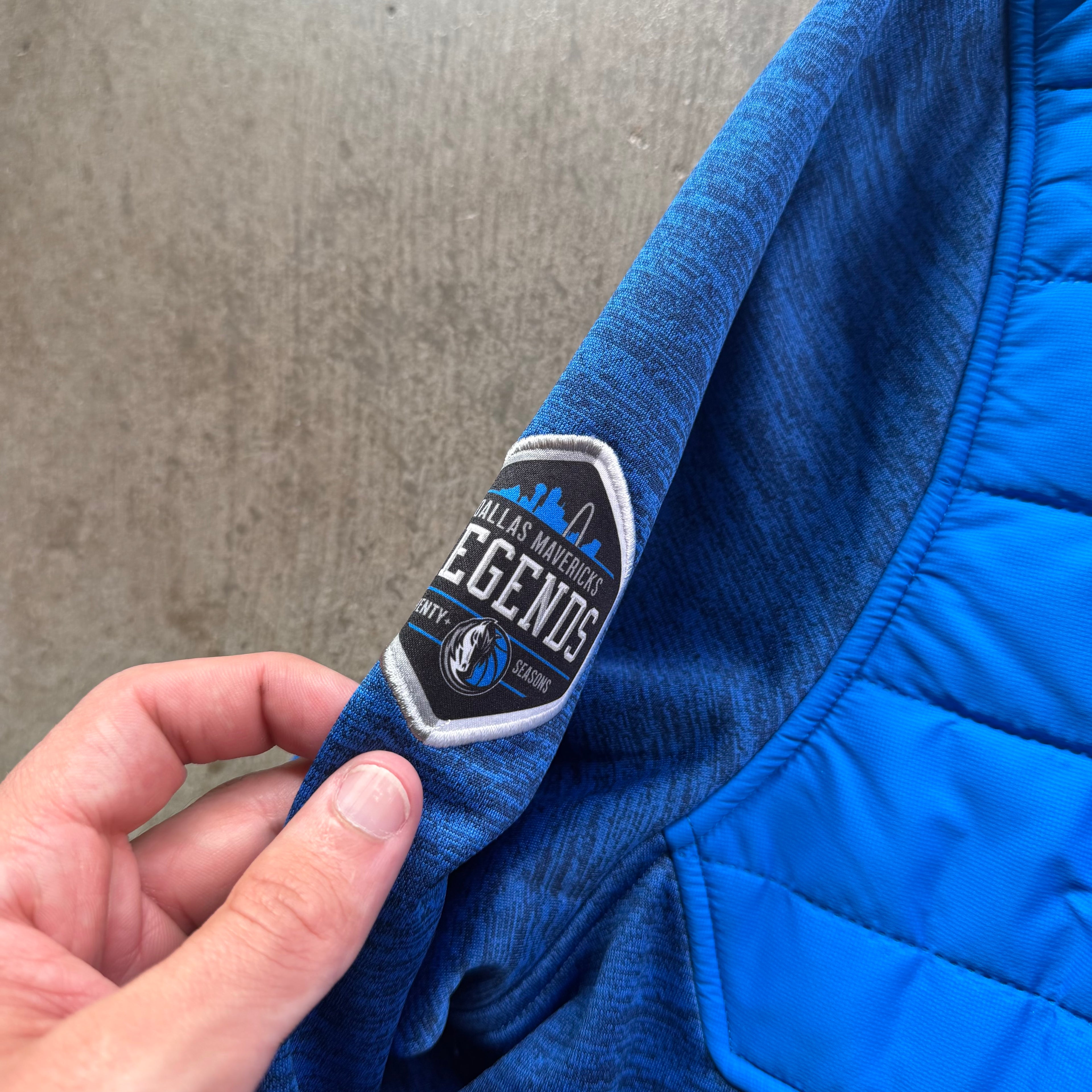 XL Dallas Mavericks Full Zip Warm Up