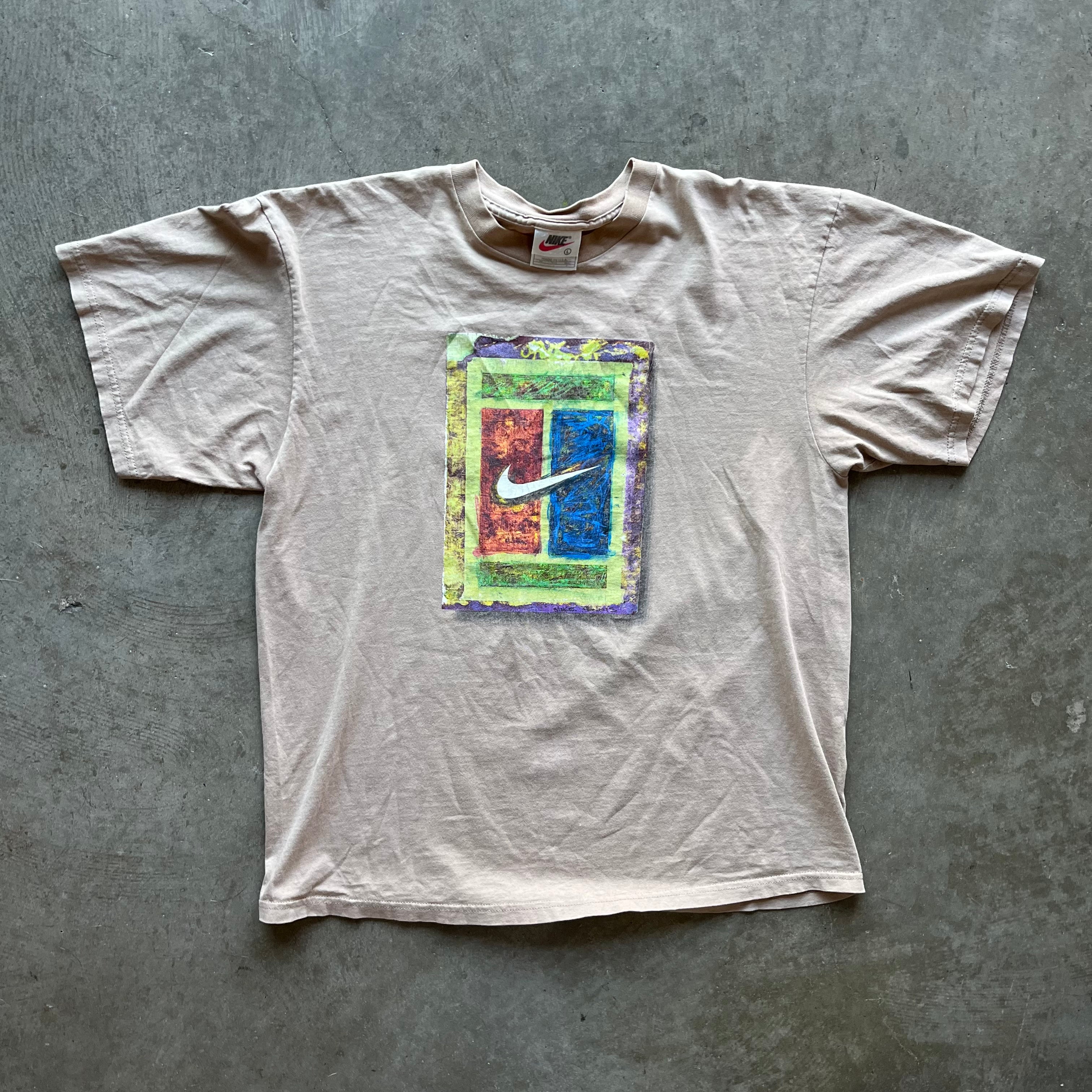 L 90s Nike Tennis Tee