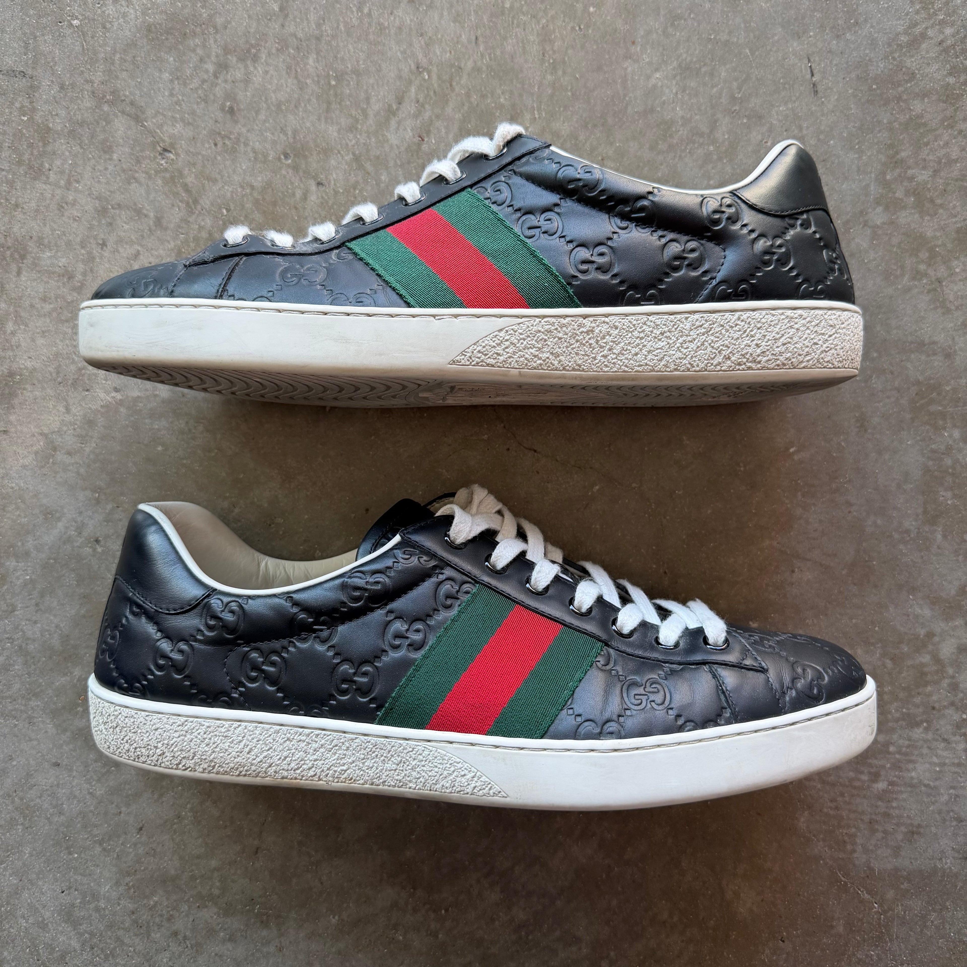 10 Used Gucci Ace Black Monogram