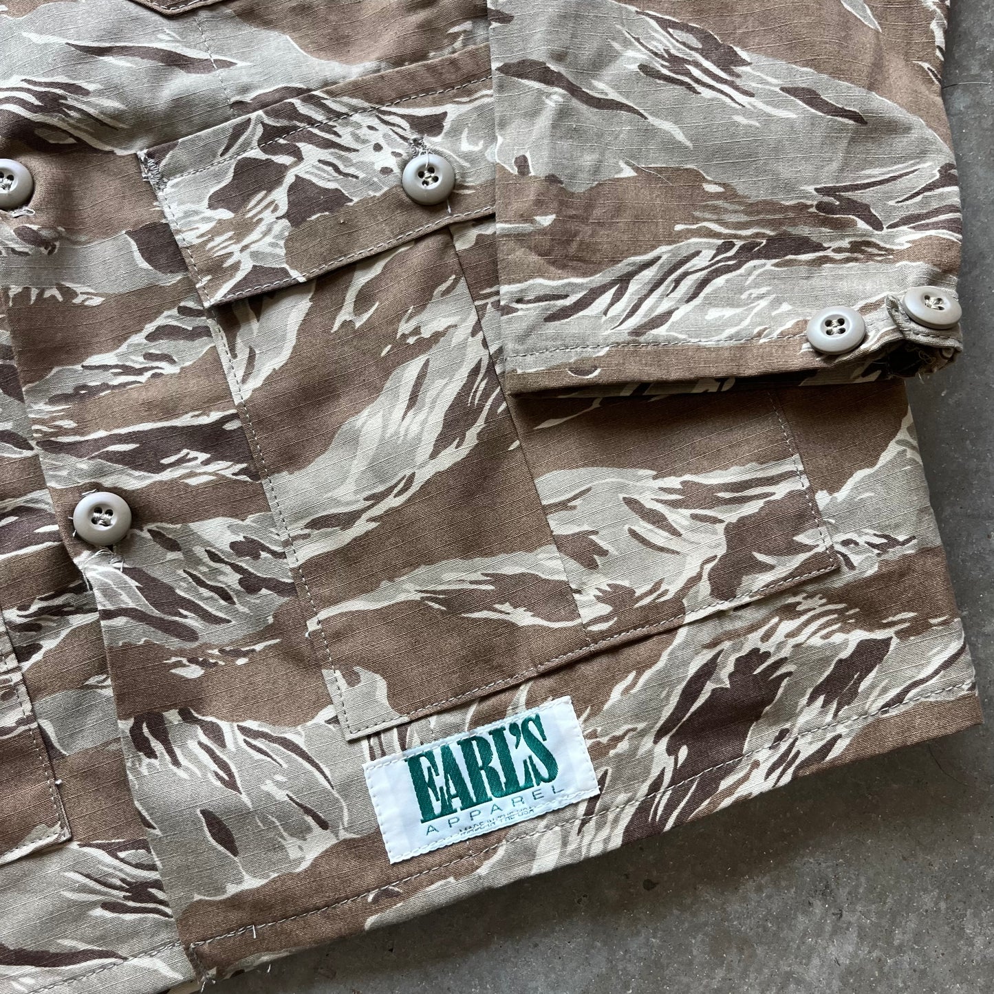 M 90s Earls Tiger Camo Jacket