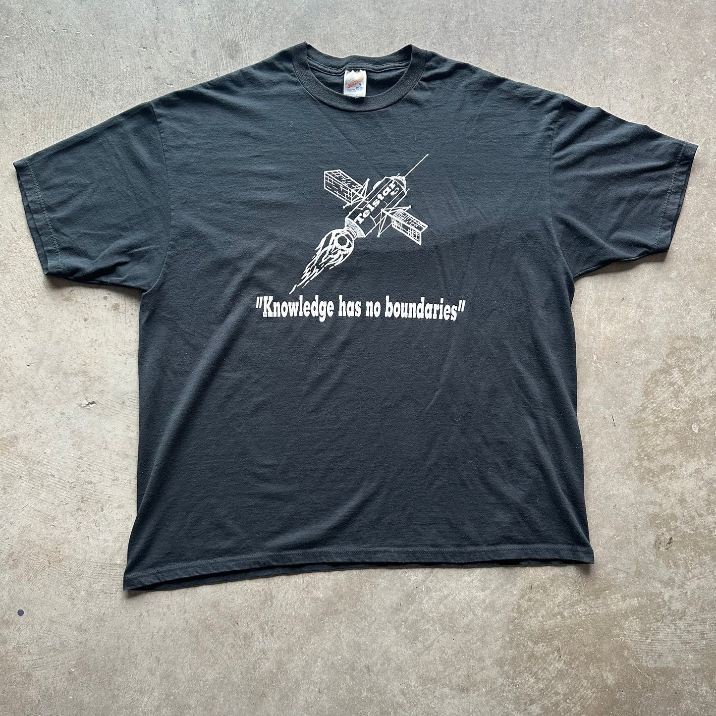 XXL 90s Satellite Tee