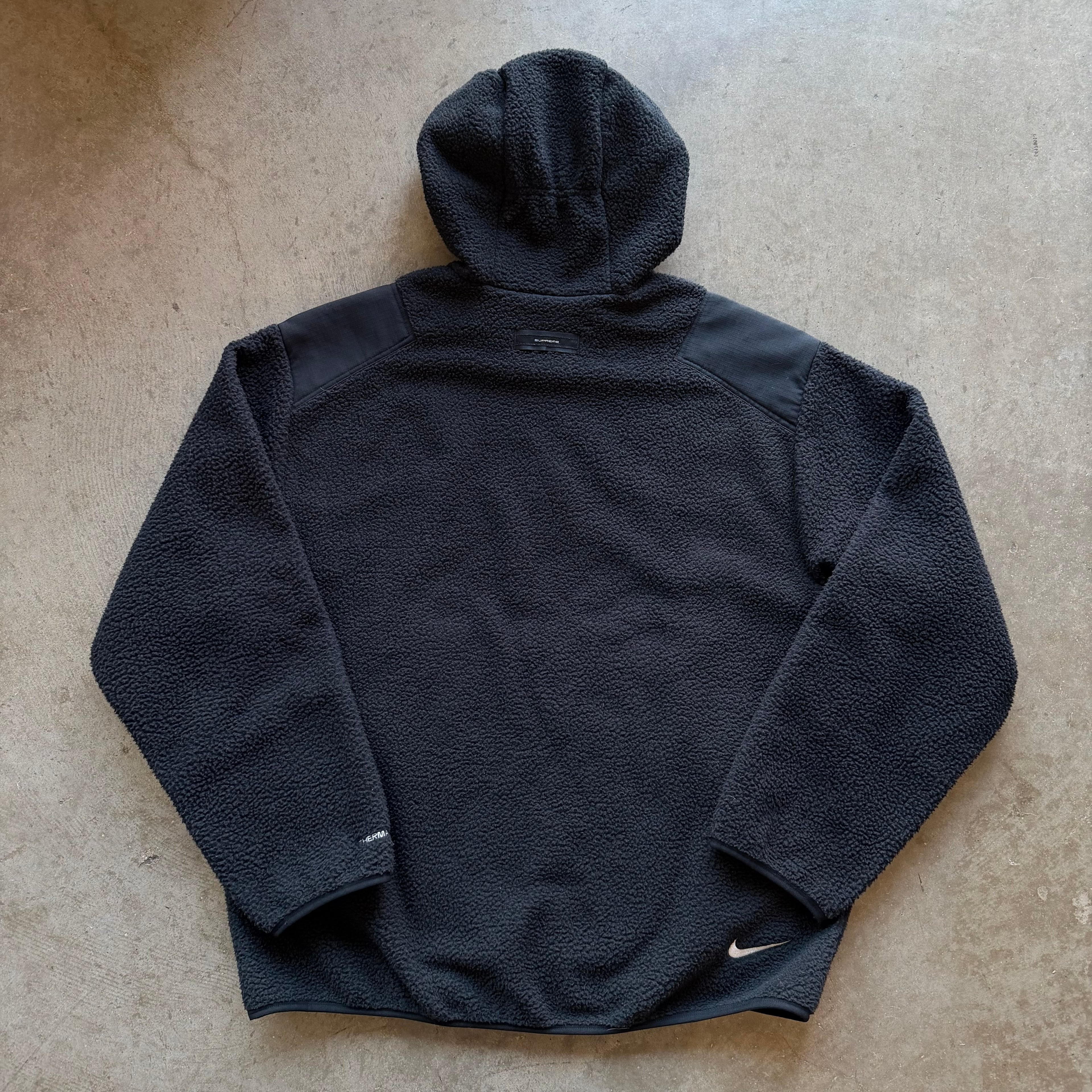 L Supreme Nike ACG Balaclava Hoodie