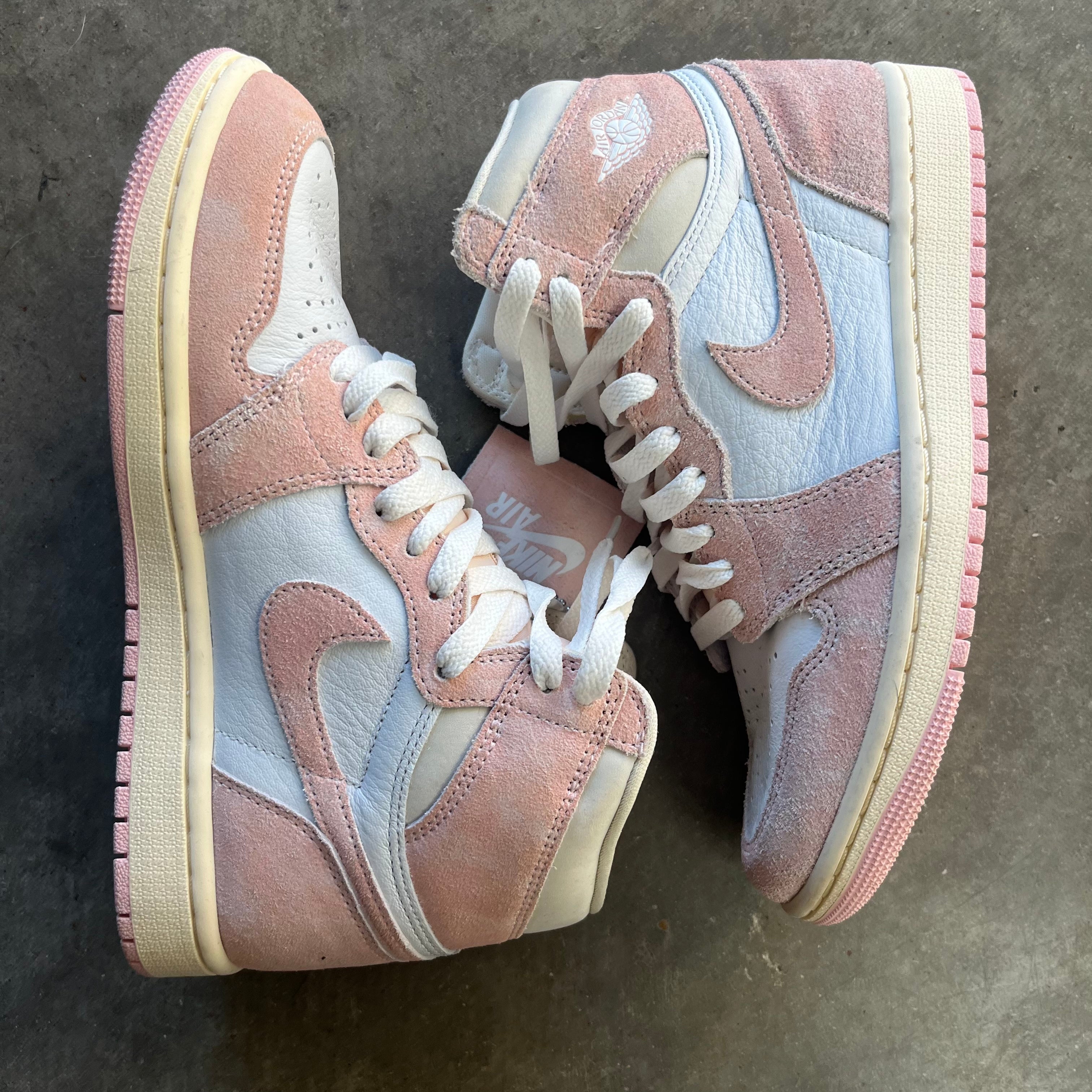 5.5 Used Jordan 1 High Washed Pink