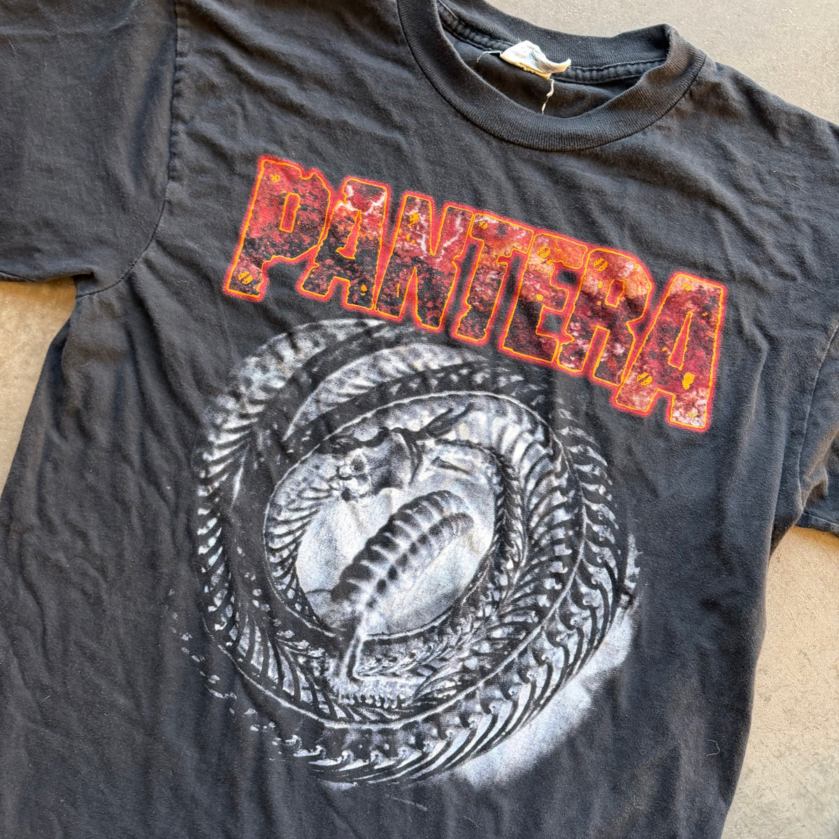L 96 Pantera Tour Tee