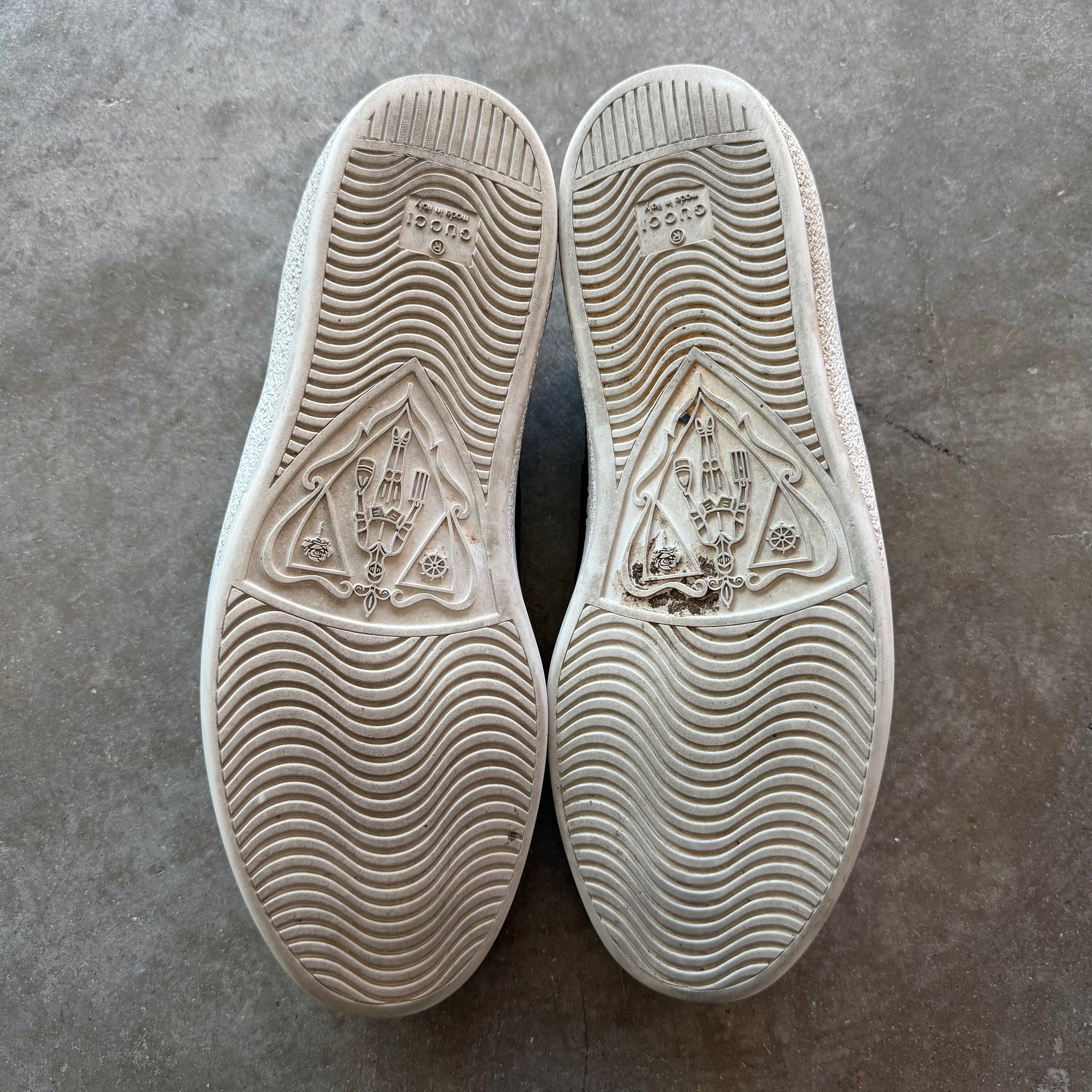 10 Used Gucci Ace Black Monogram