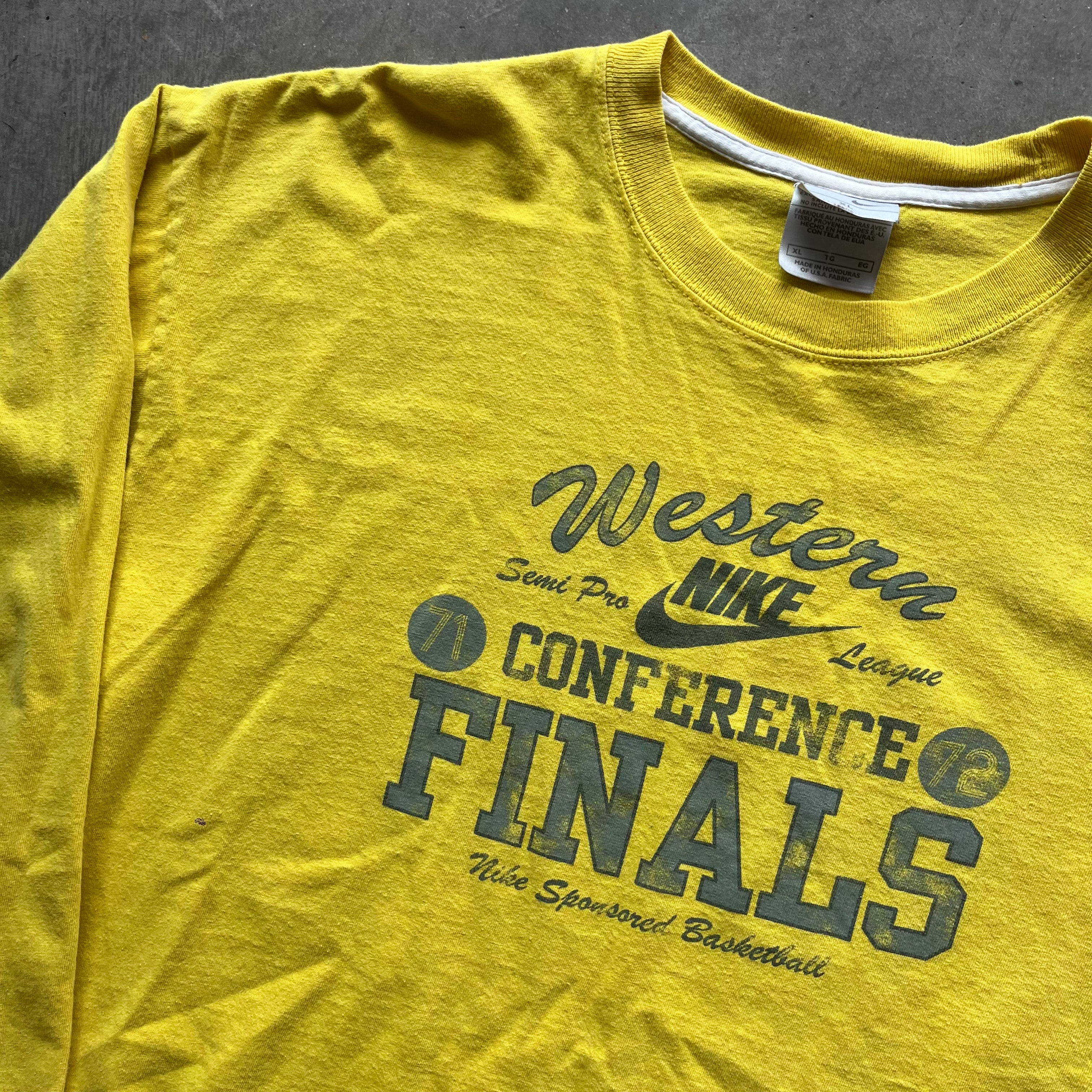 XL 00s Nike Basketball Longsleeve