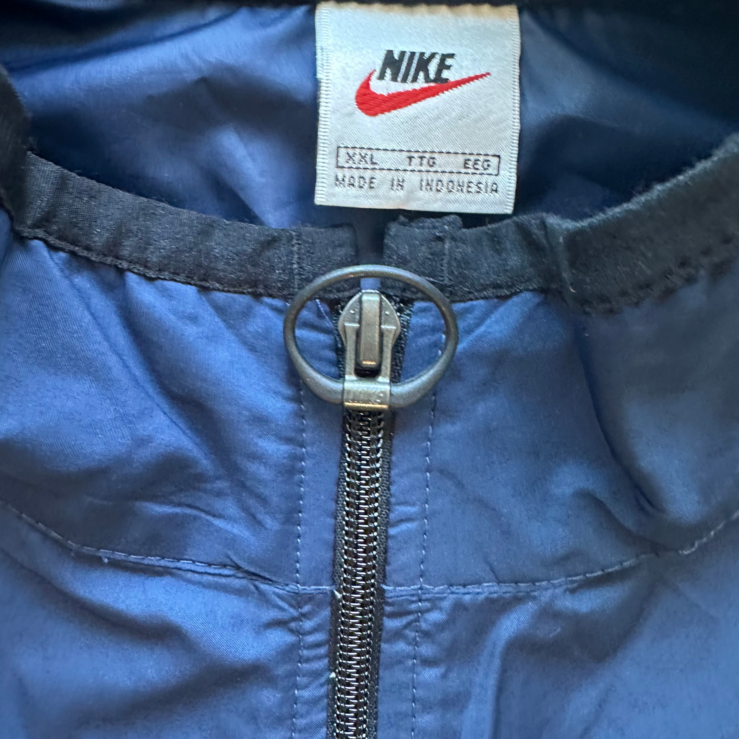 XXL 90s Nike Vest