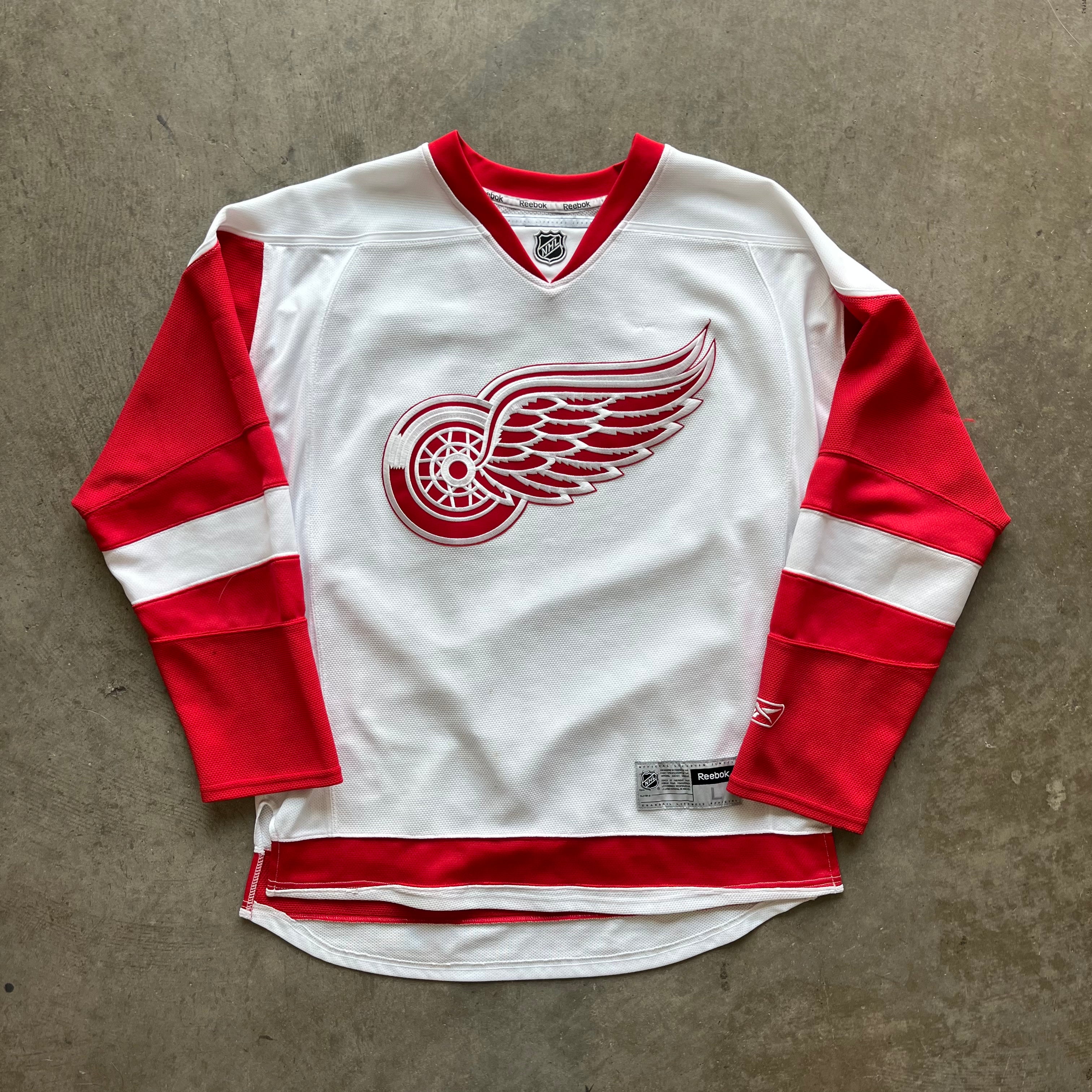 L 00s Detroit Redwings Warm Up Jersey
