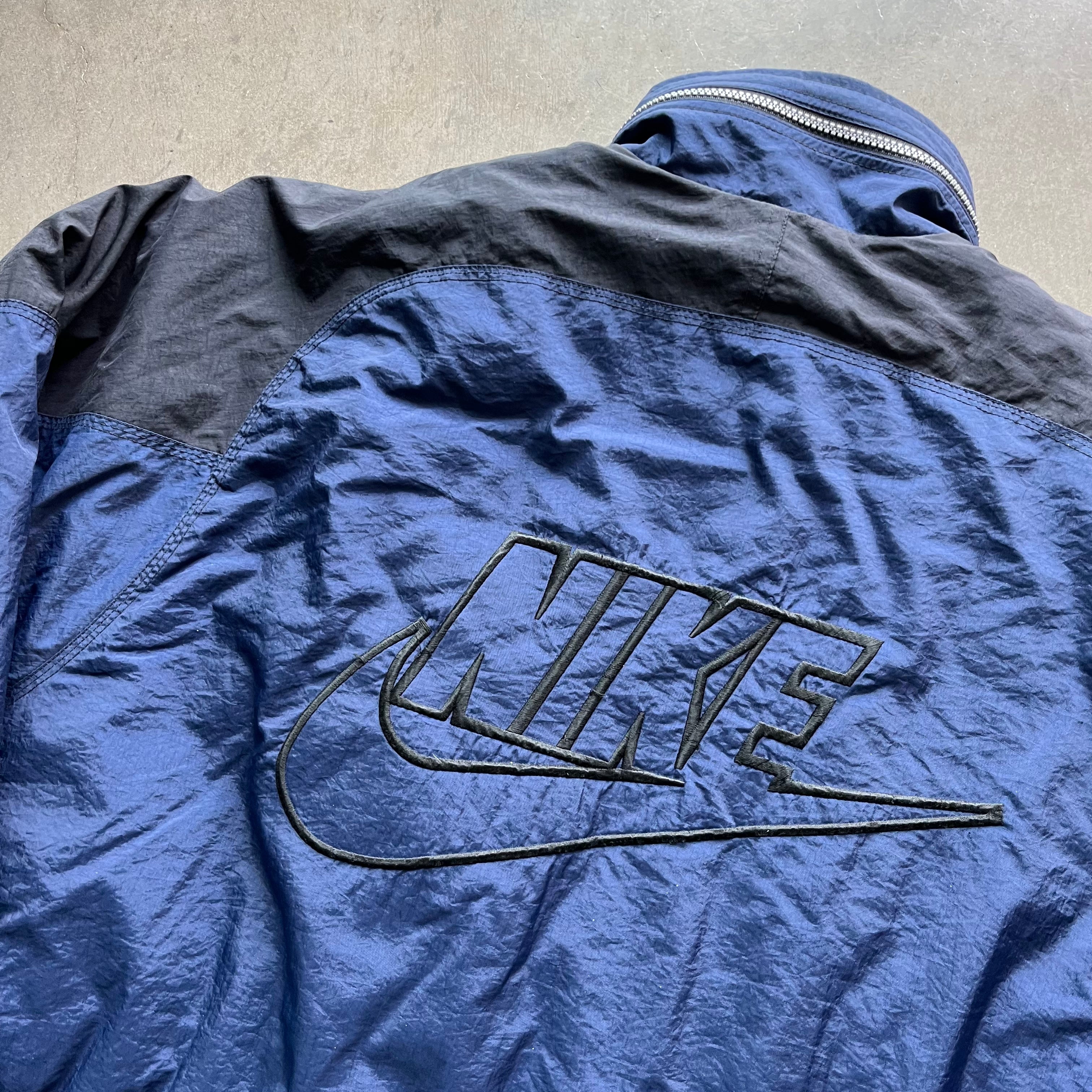 L 90s Nike Trenchcoat