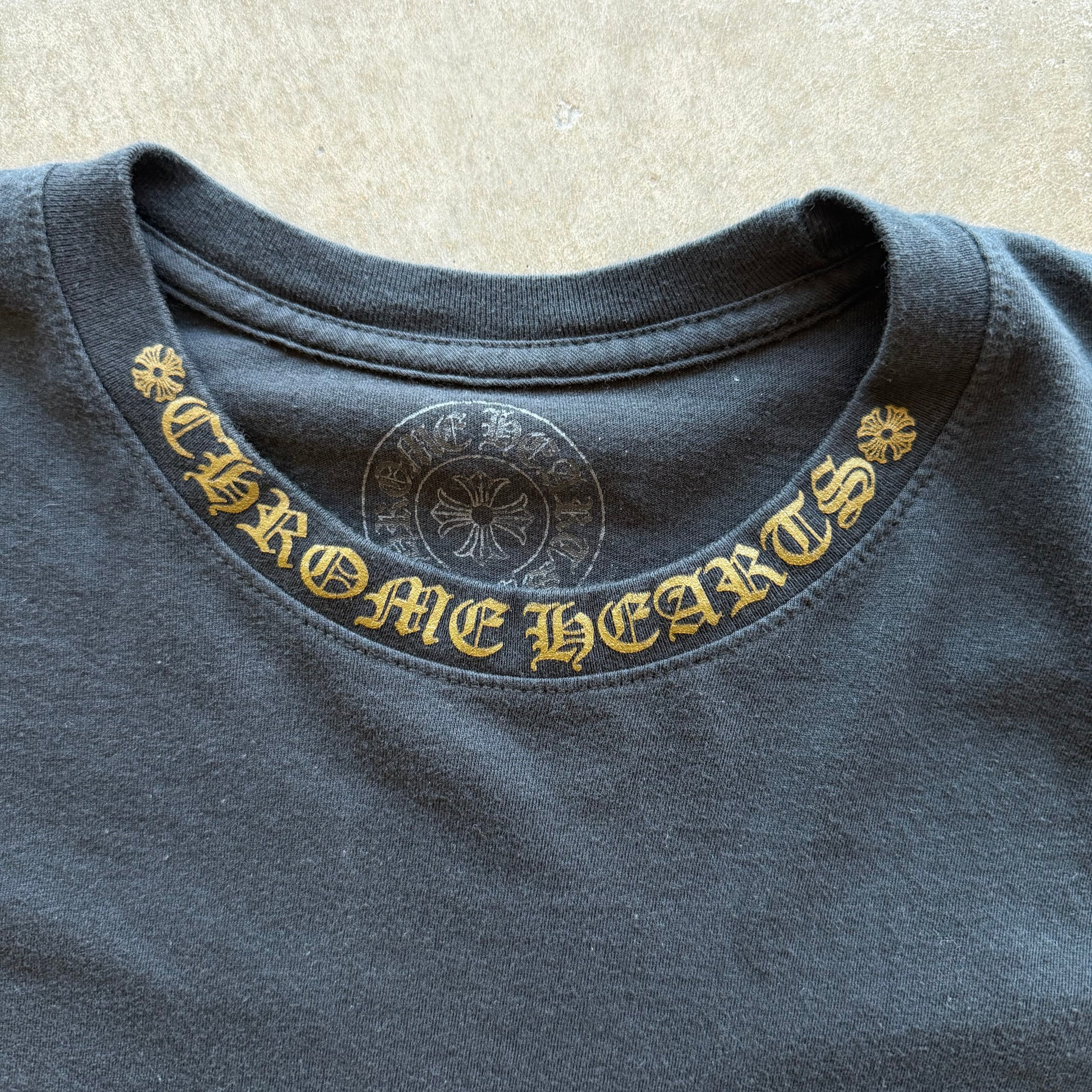 L Chrome Hearts Olive Neck Logo Tee