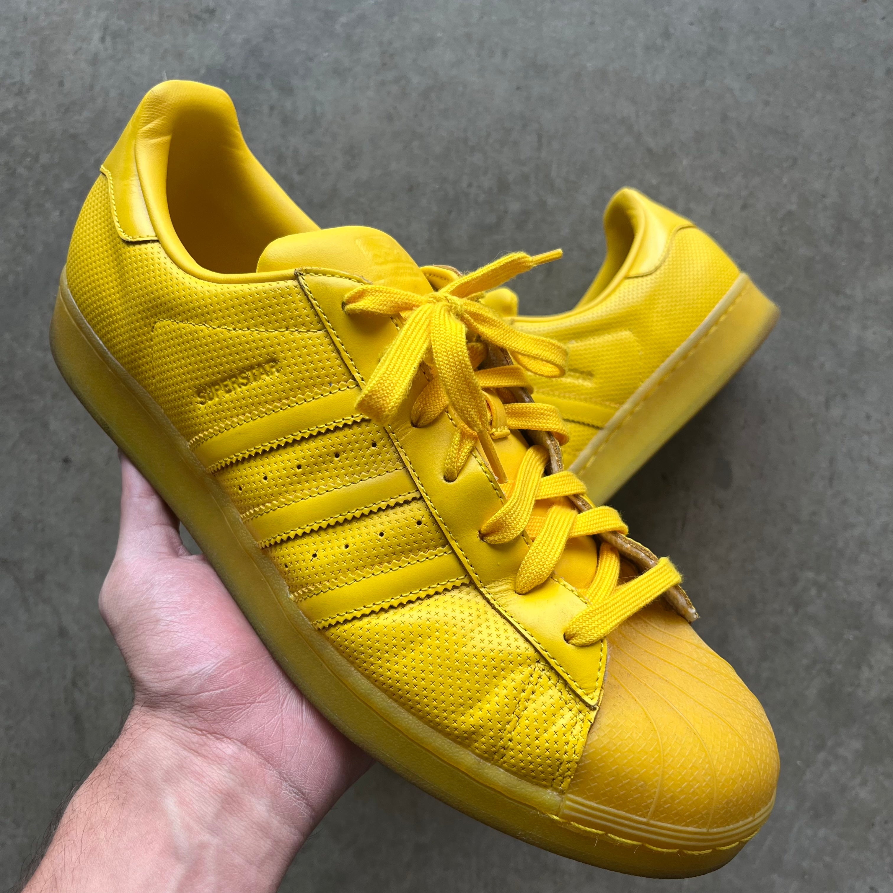 14 Used Adidas Superstar Adicolor Yellow
