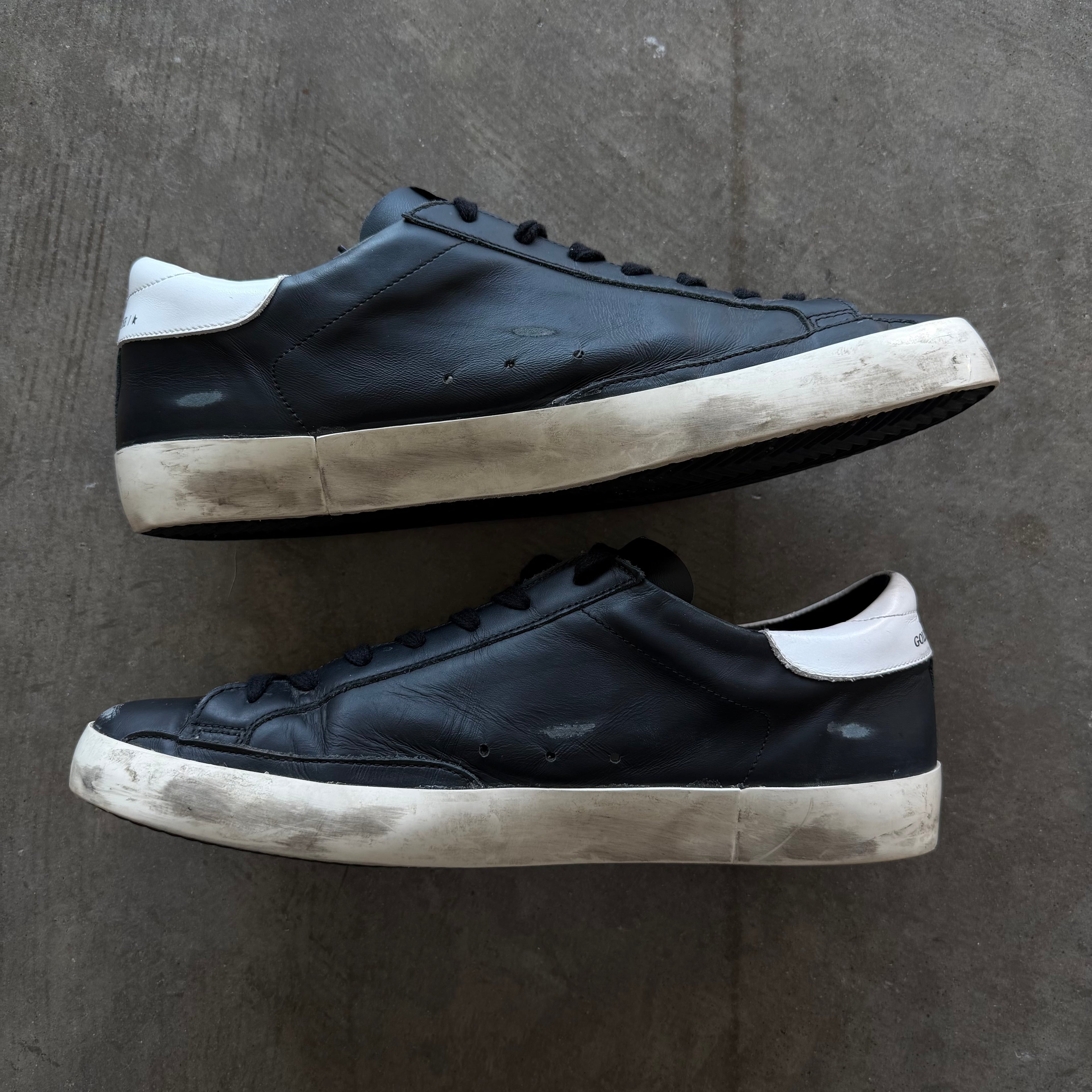 13 Golden Goose Ballstar Black White