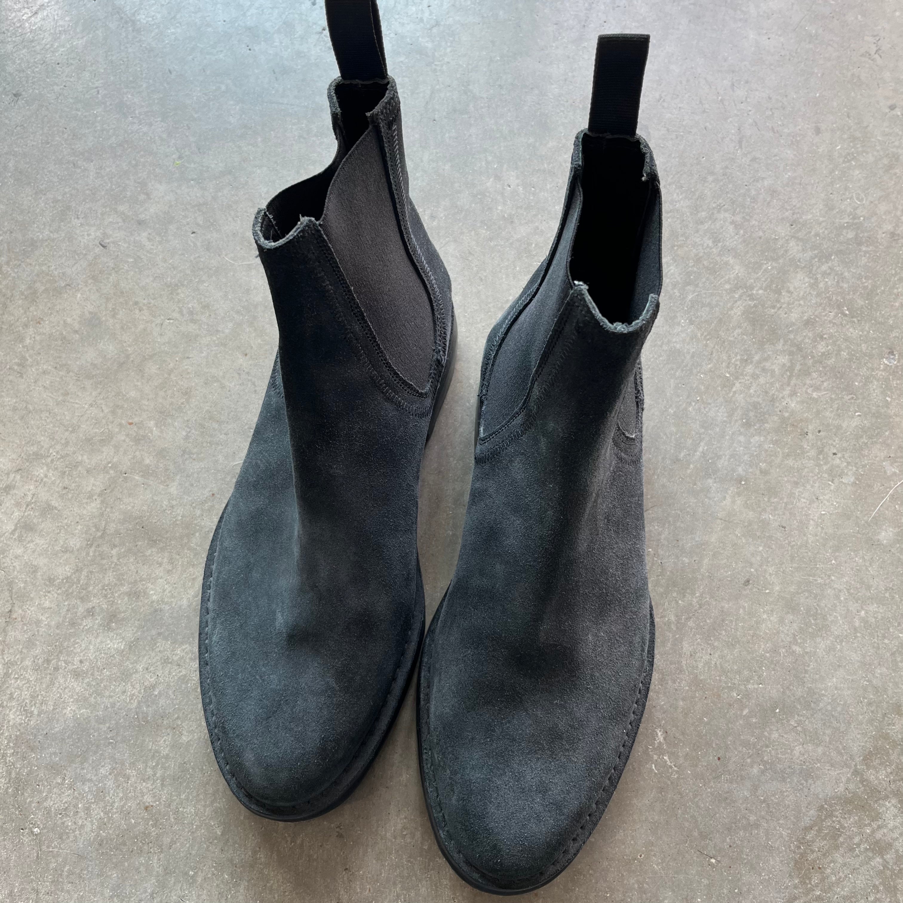 10 Used Yeezy Season 6 Chelsea Boots
