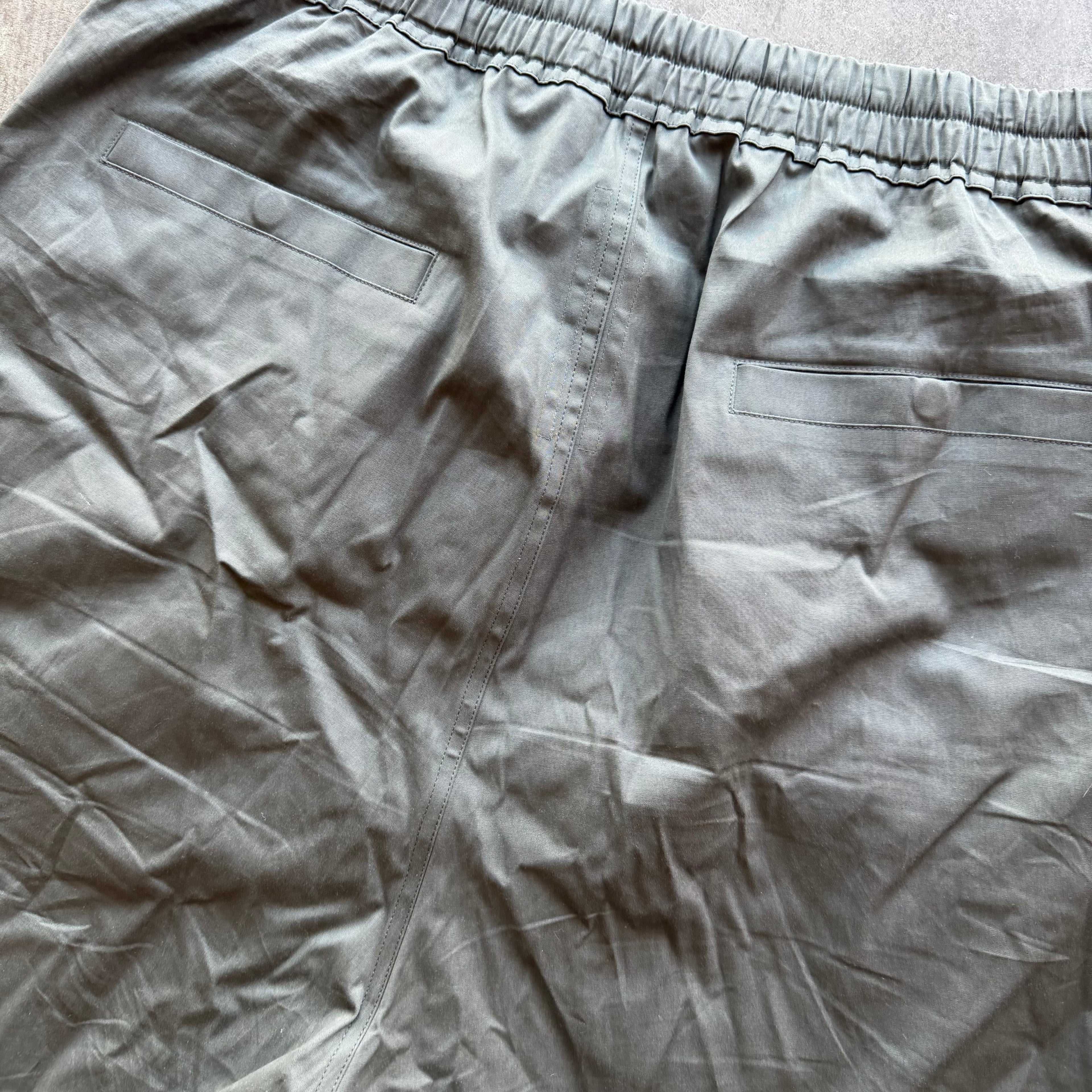 XL Rick Owens Cargobela Shorts Green