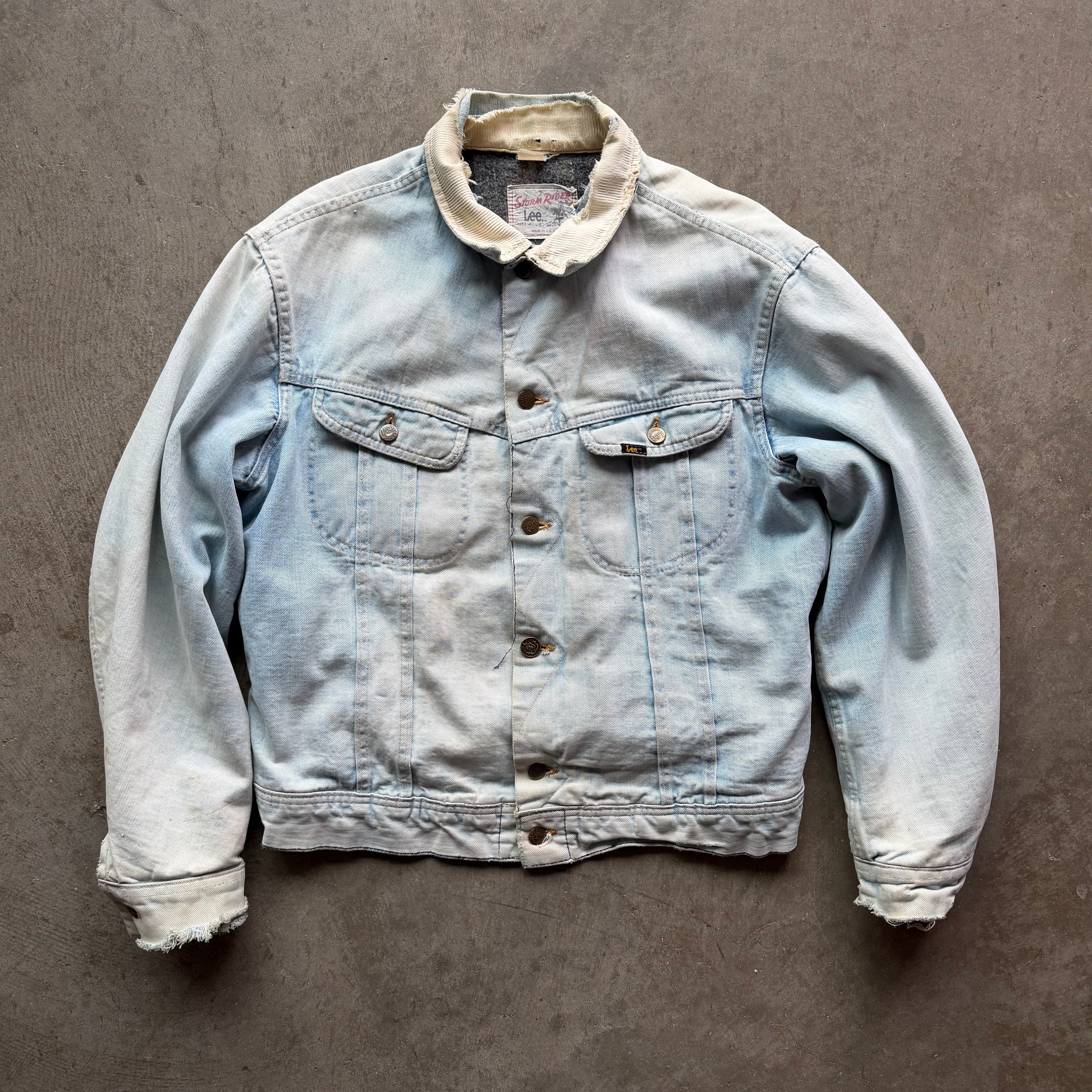 XL 1990s Lee Storm Rider Thrashed Denim Jacket