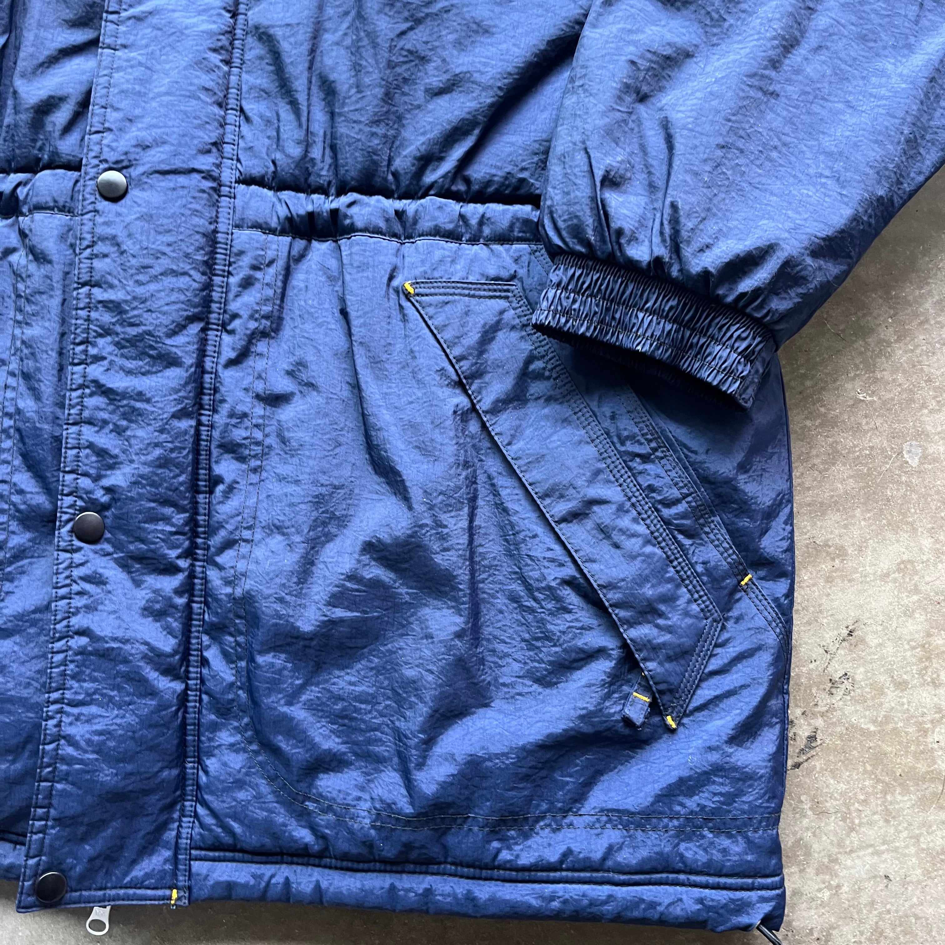 L 90s Nike Trenchcoat