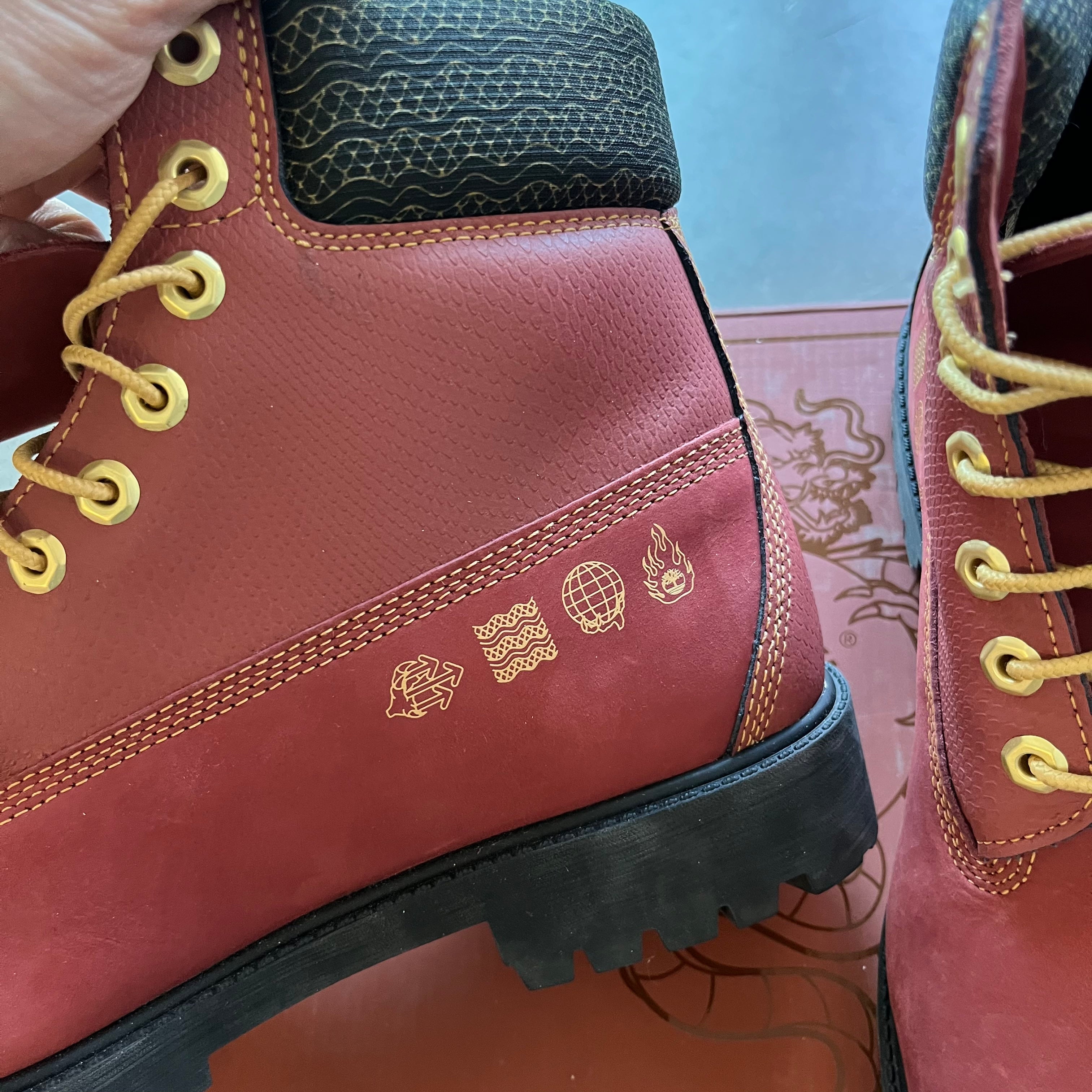 10.5 Used Timberland Lunar New Year