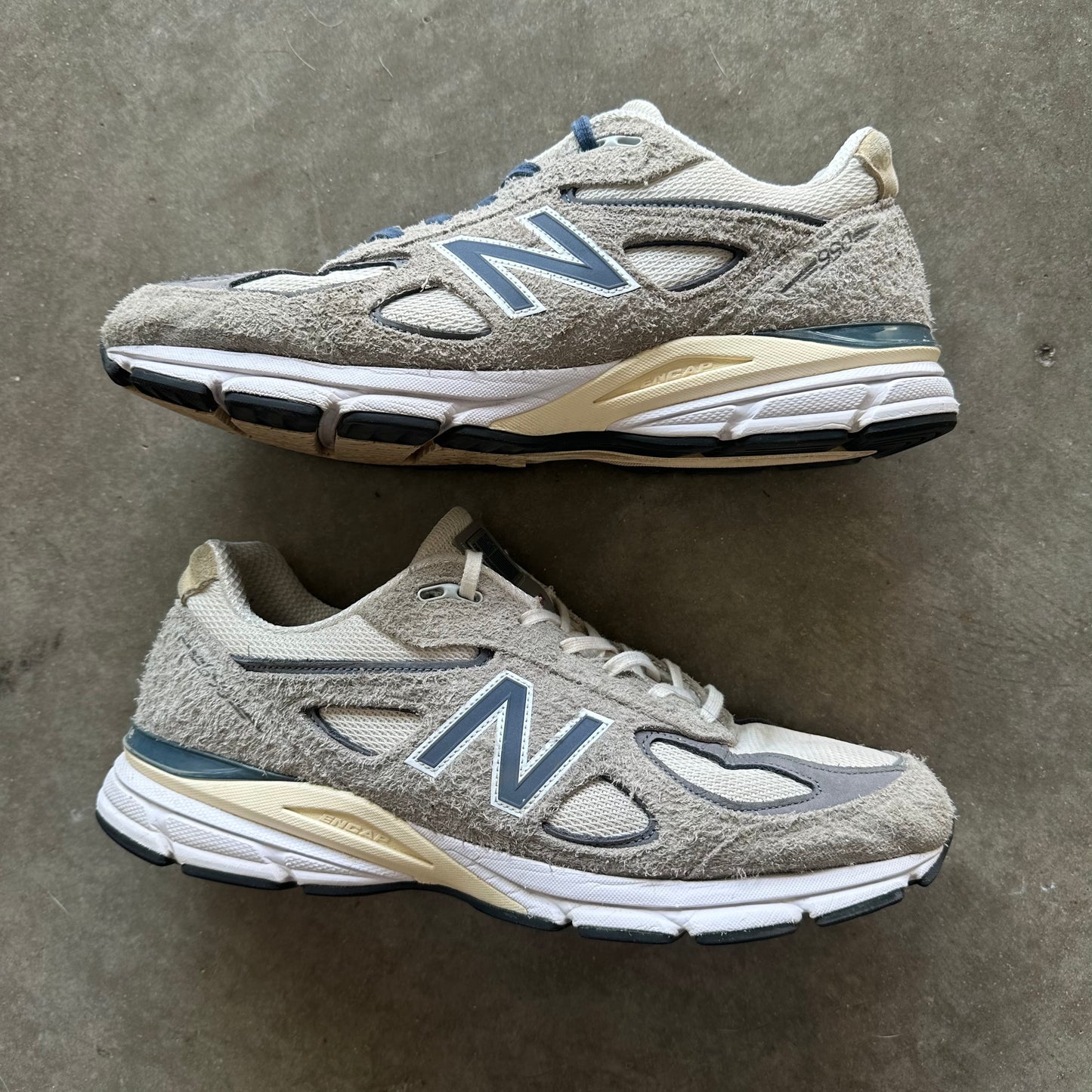13 Used New Balance 990 V4 Grey Day