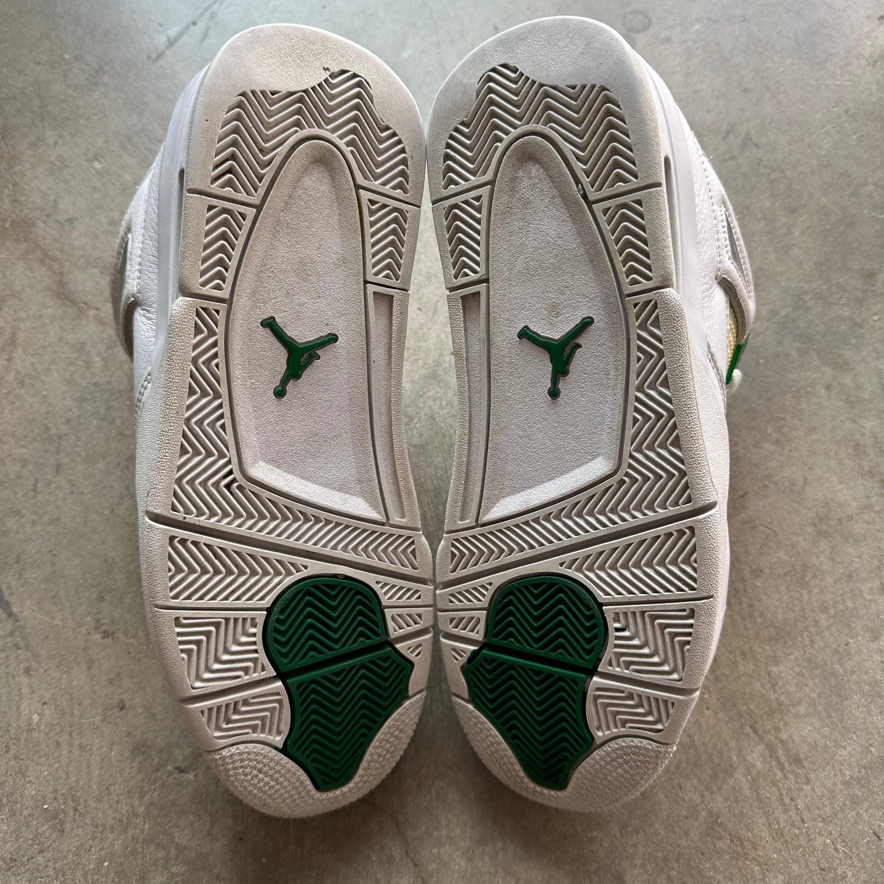 10 Used Jordan 4 Metallic Green