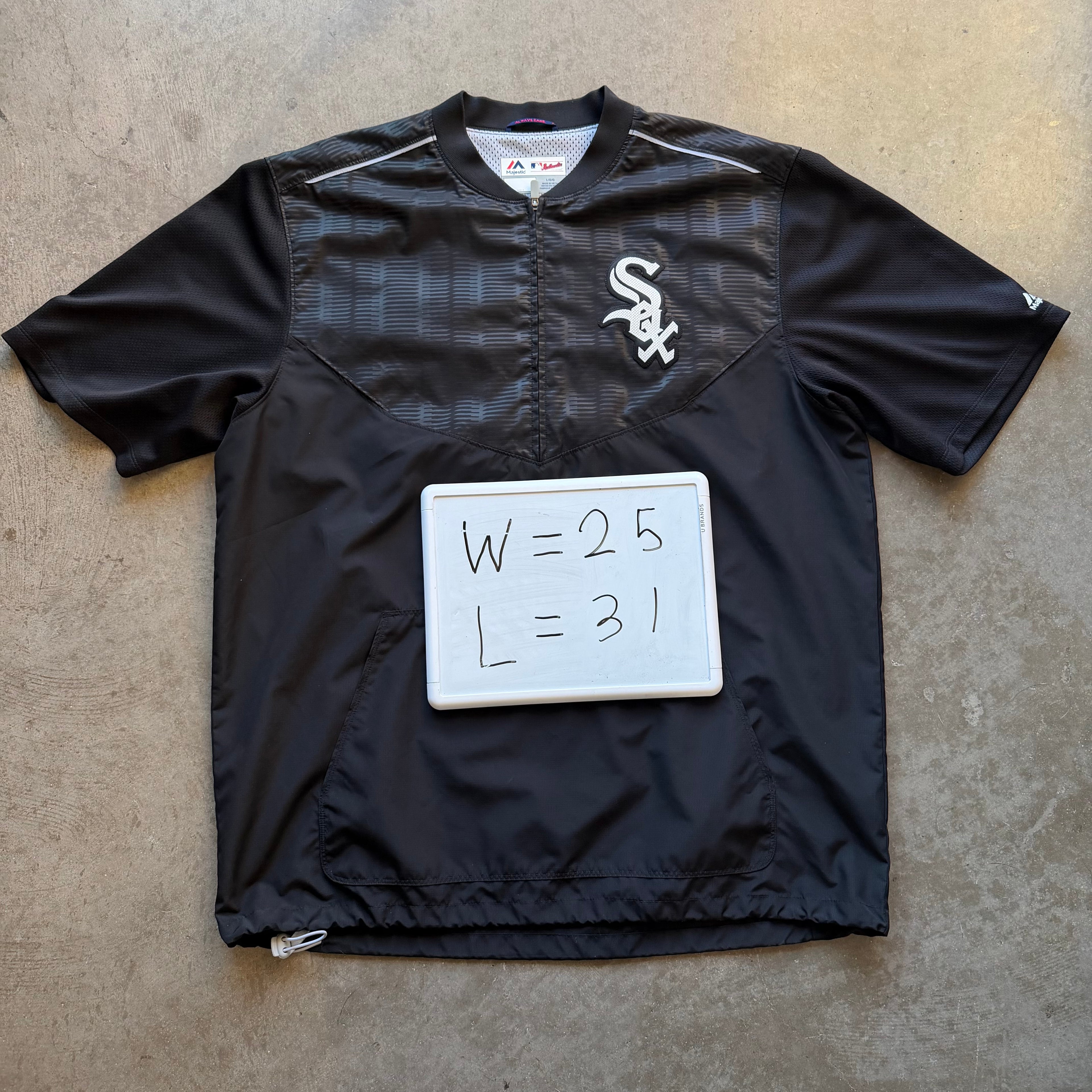 L 00s White Sox Warm Up