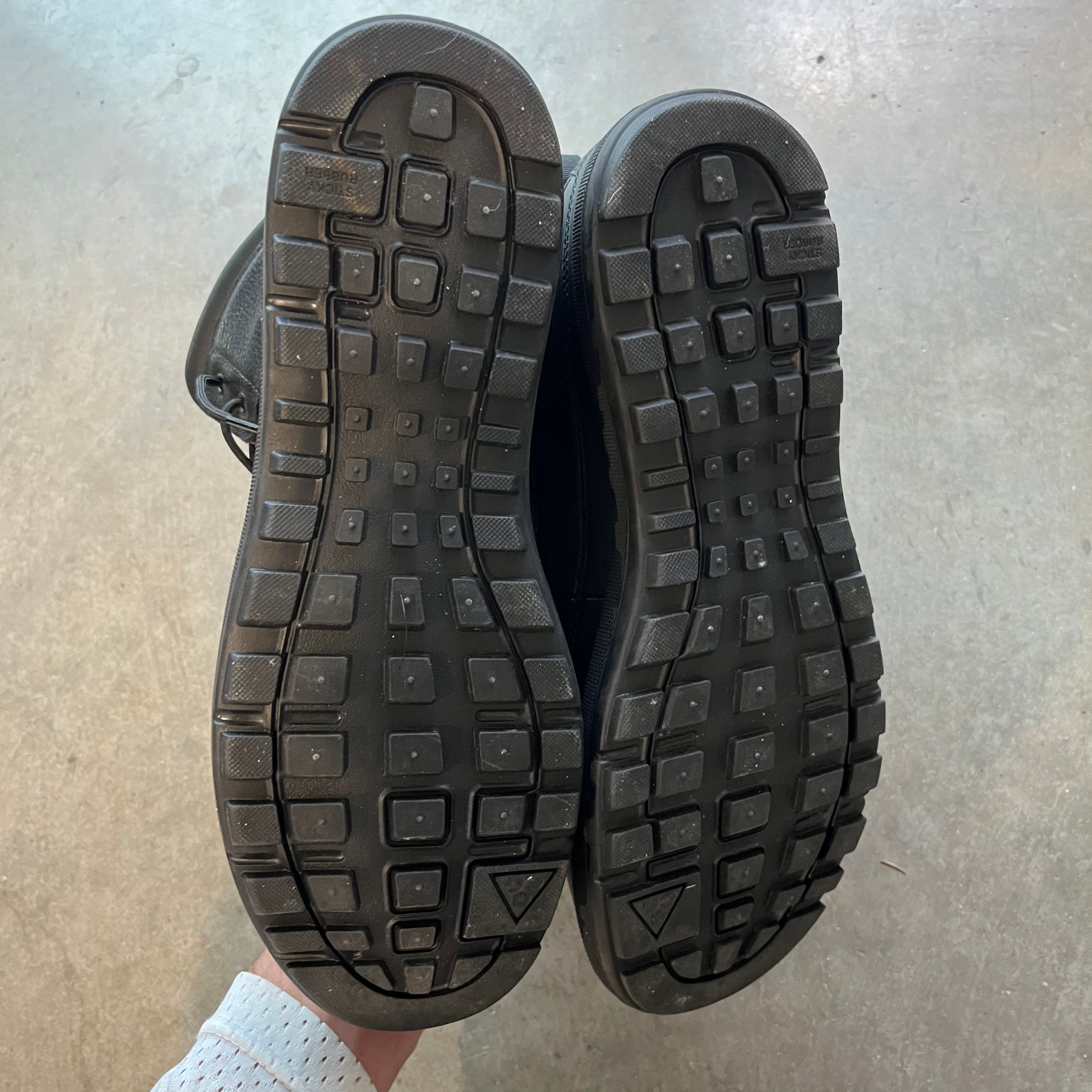 13 Used Nike ACG Boot