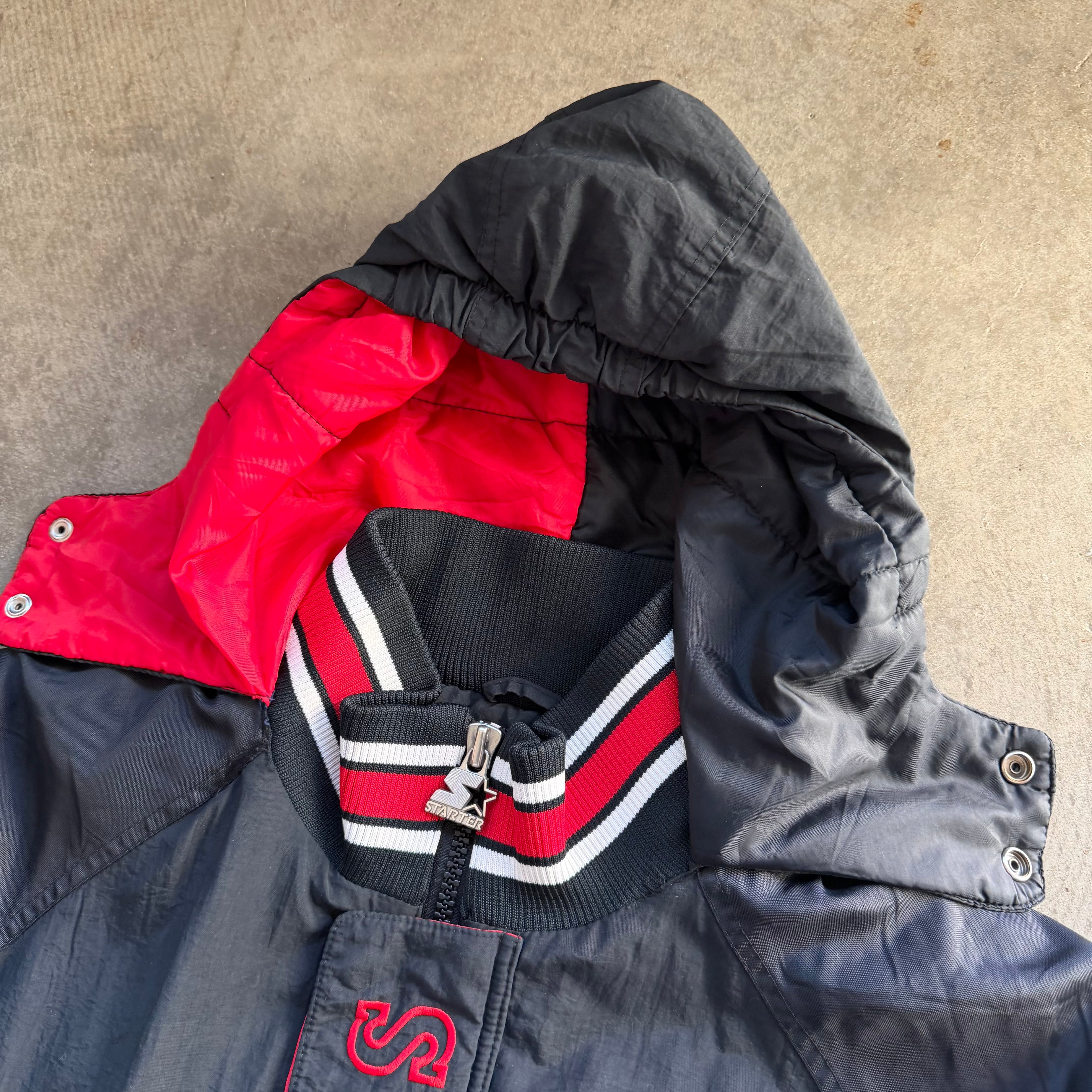 L 90s Chicago Bulls Starter Jacket