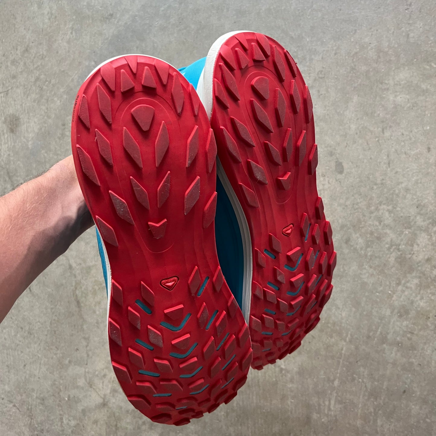 13 Used Salomon Ultra Guide Trail Running Shoe