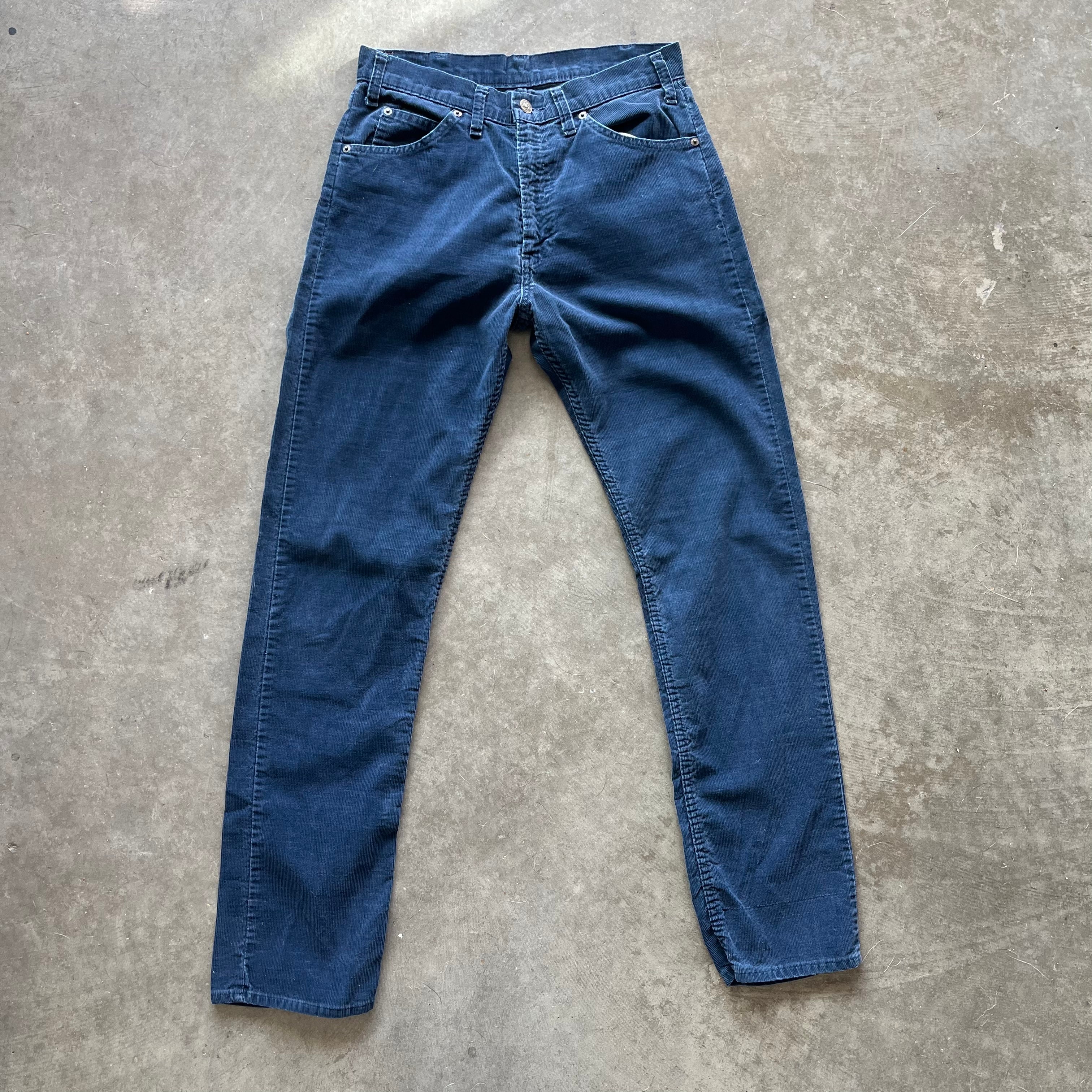 31x33 90s Courdoroy Levis Pants