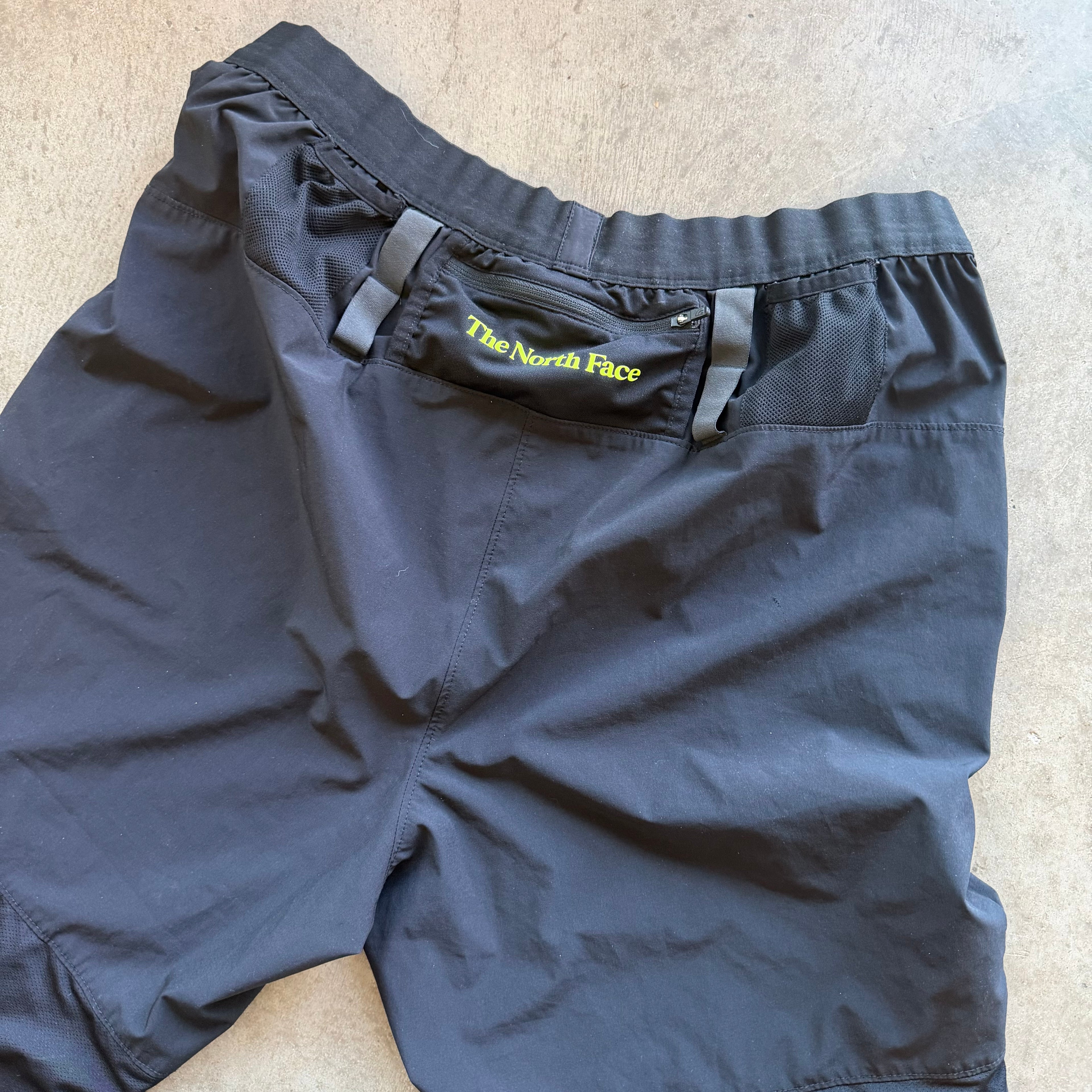 L North Face TrailWear OKT Joggers