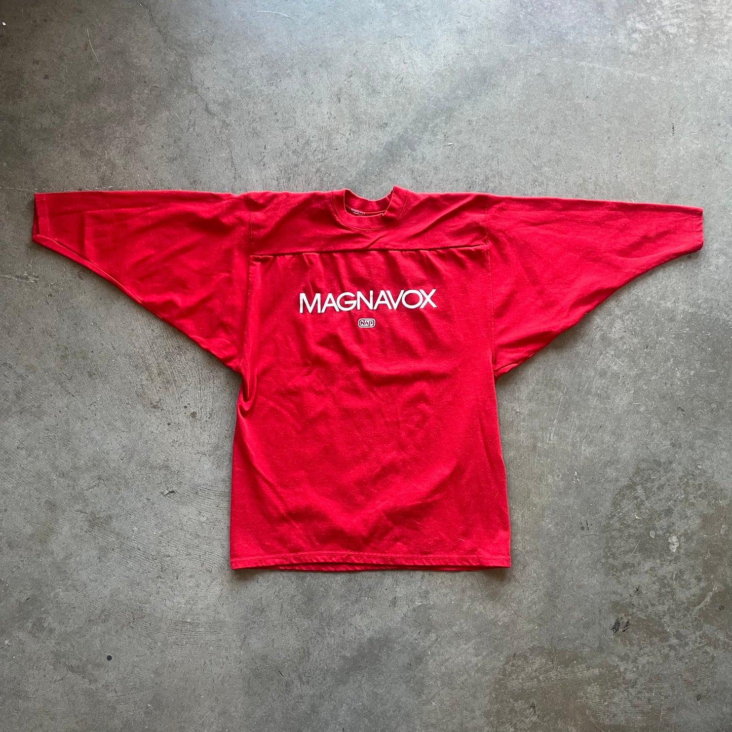 M 80s Magnavox Electronics Sweater