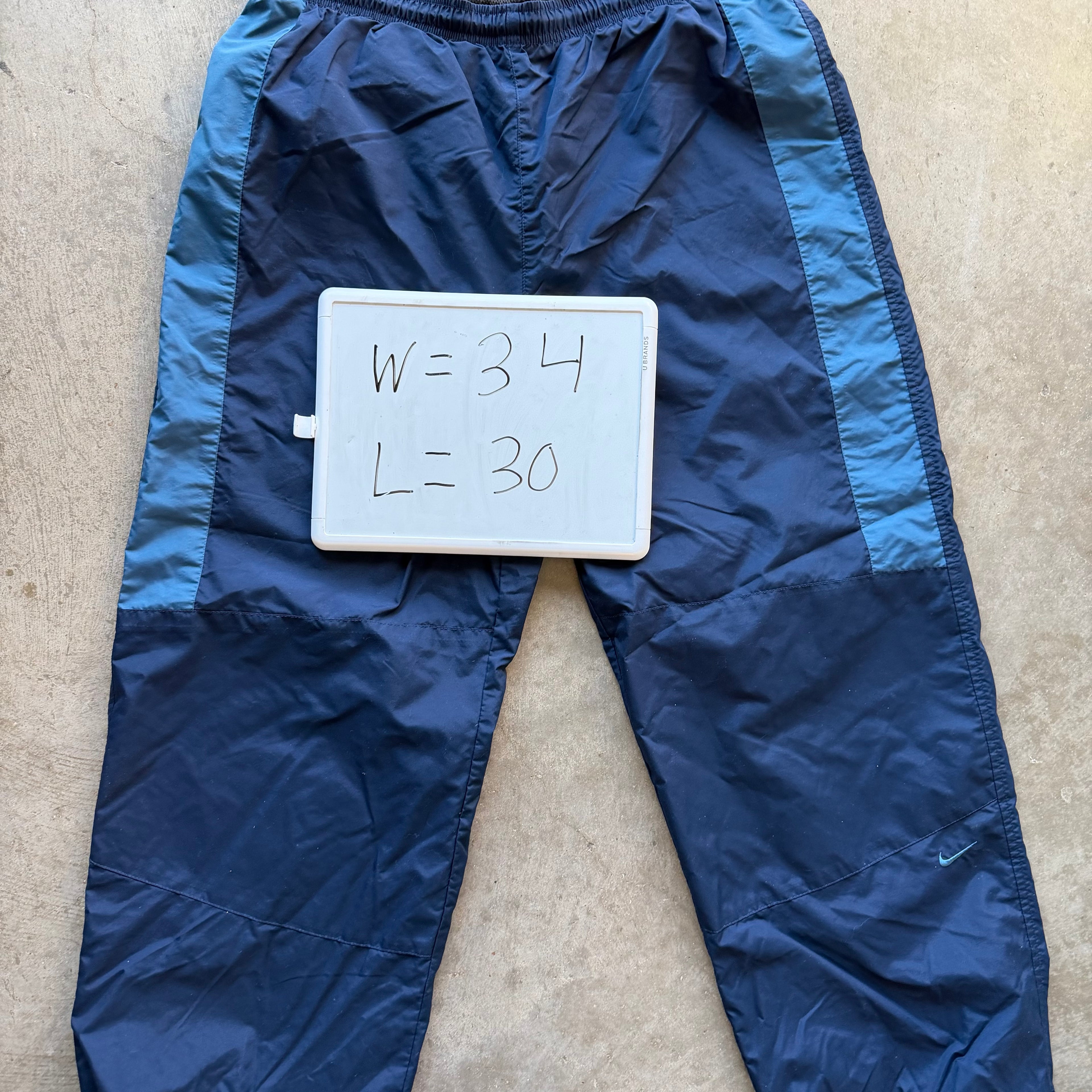 L 00s Navy Nike Track Pants