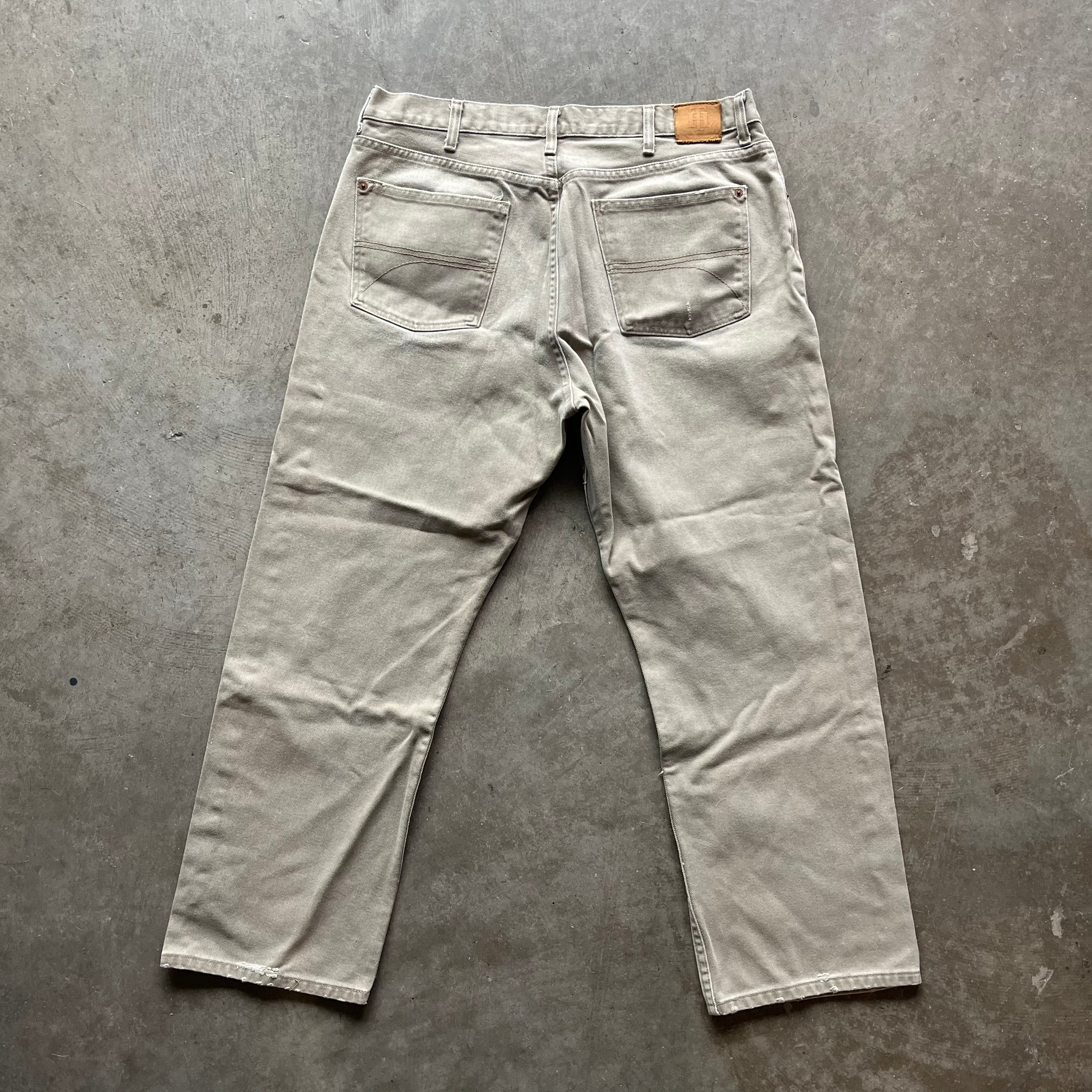 38x30 00s Khaki Tommy Jeans