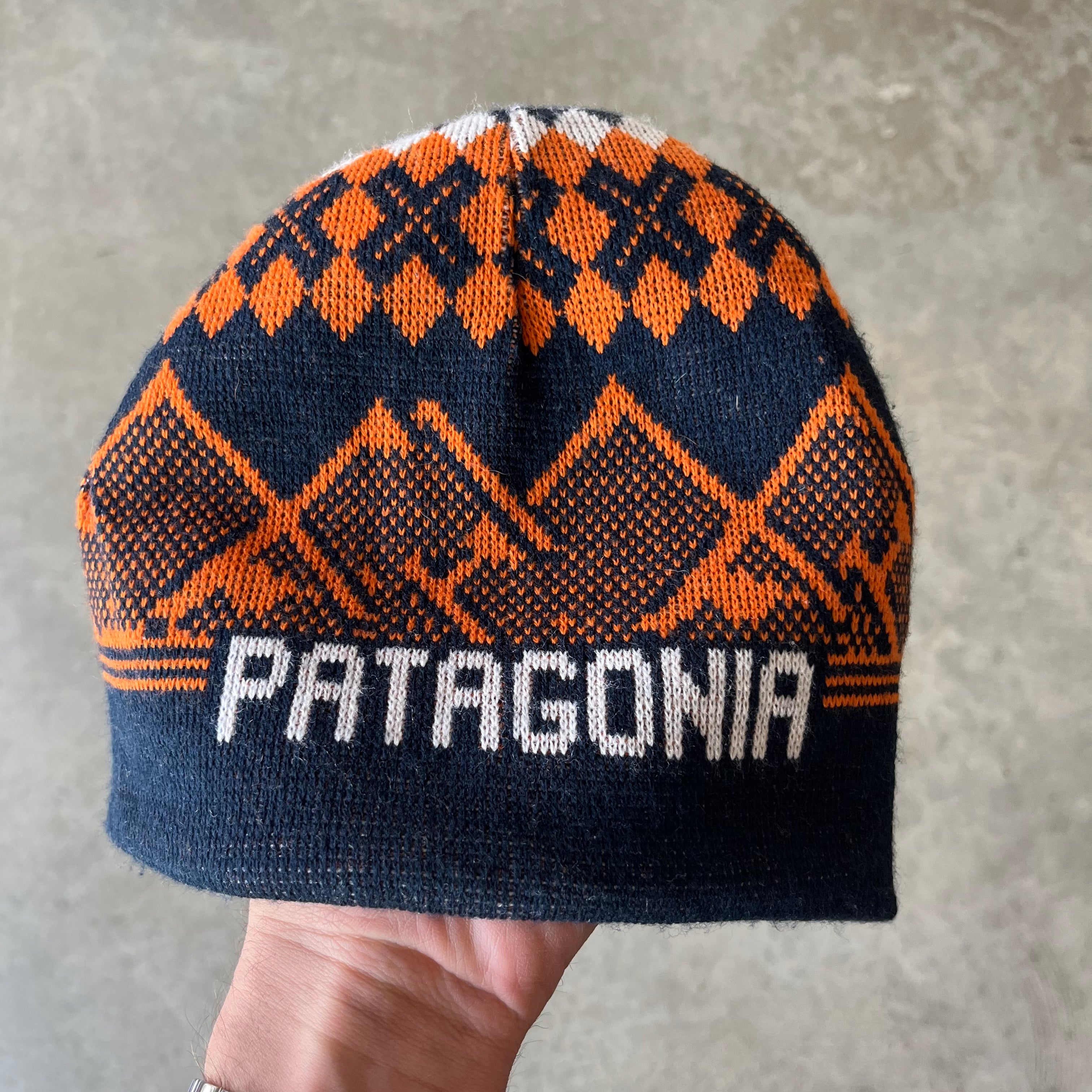 00s Reversible Patagonia Skull Cap