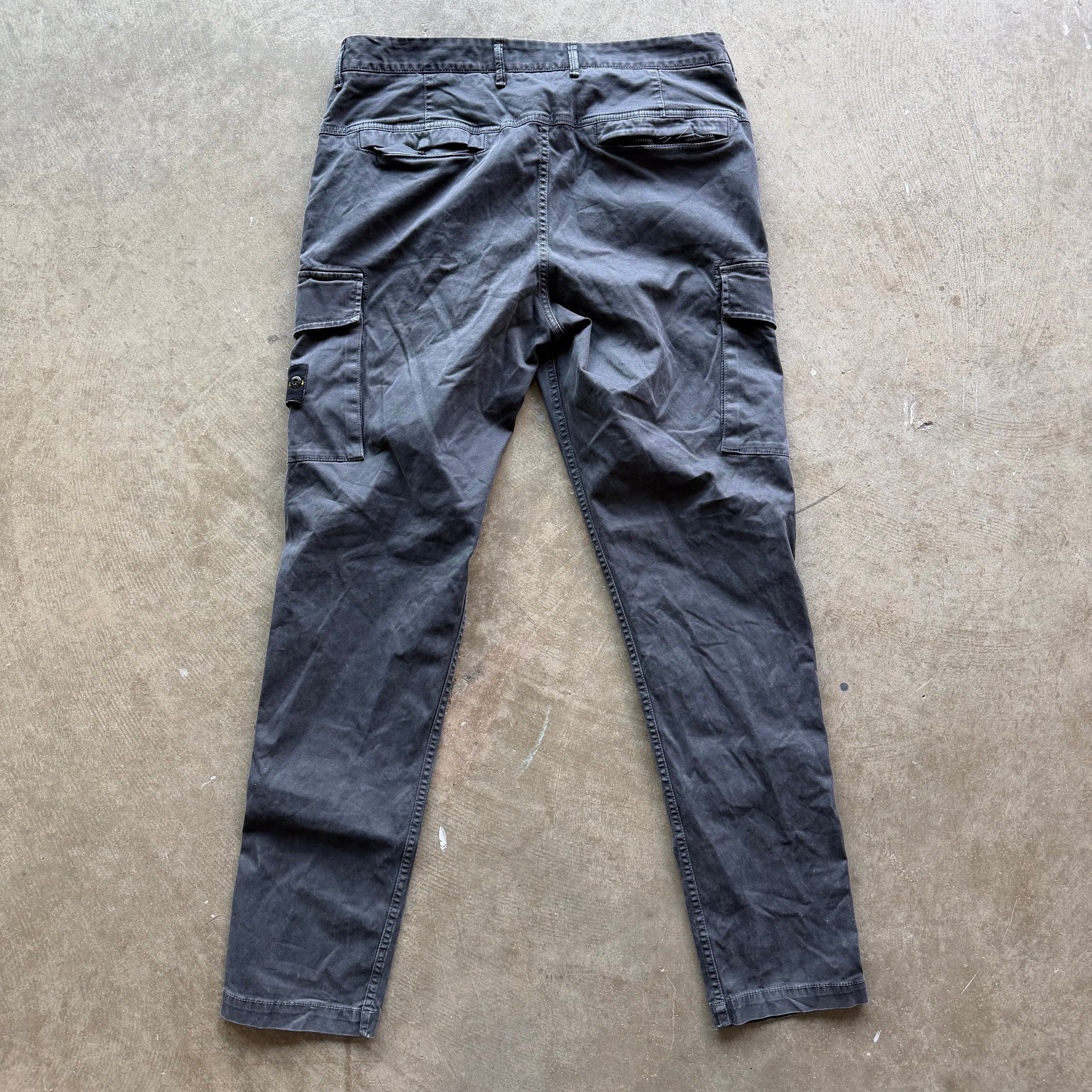 35x32 Stone Island Gray Cargo Pants