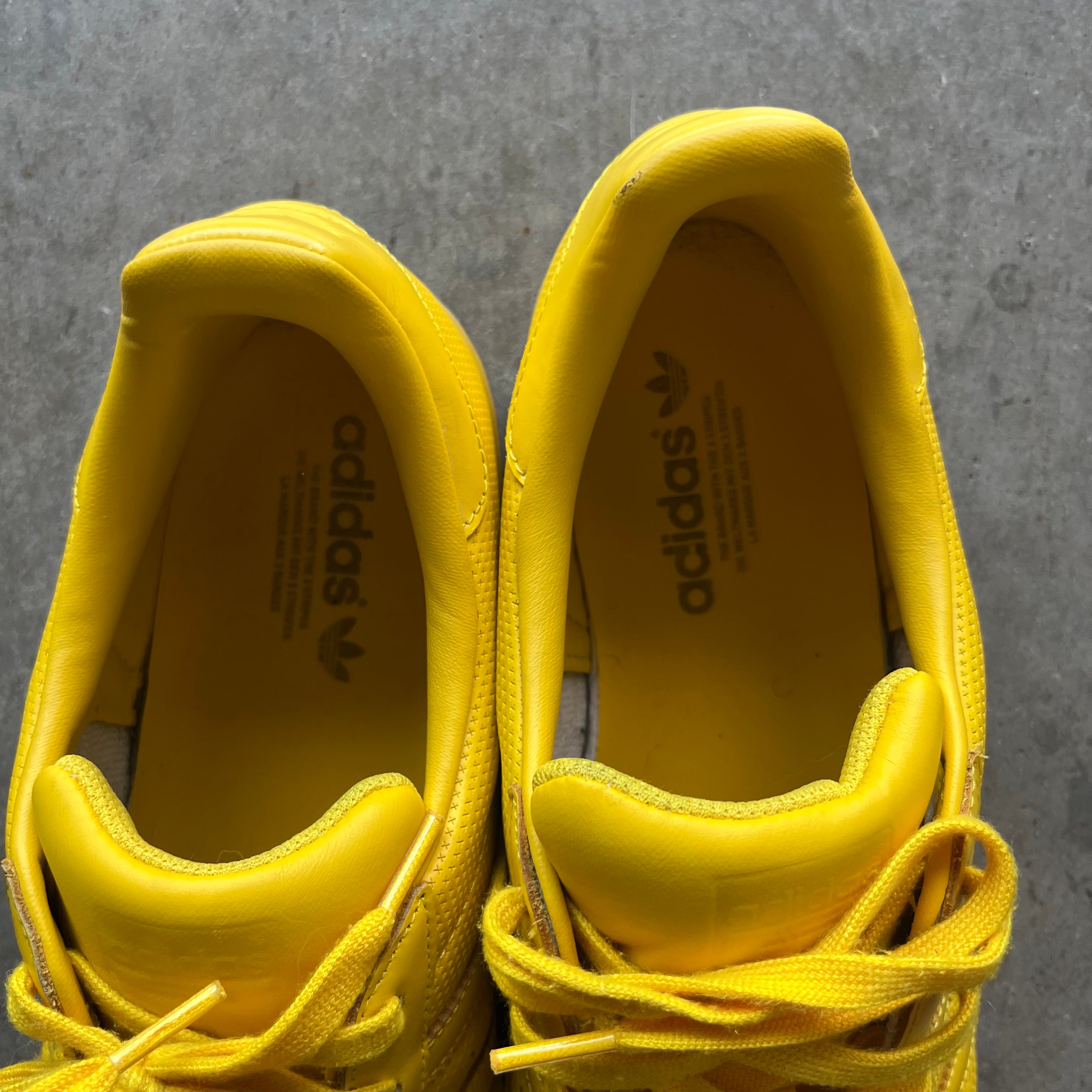 14 Used Adidas Superstar Adicolor Yellow